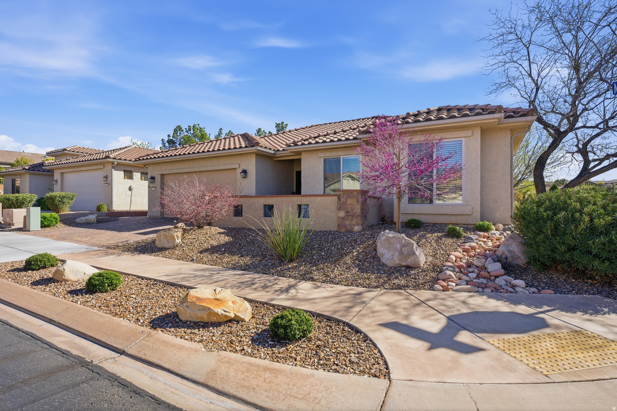 SUN RIVER - Residential