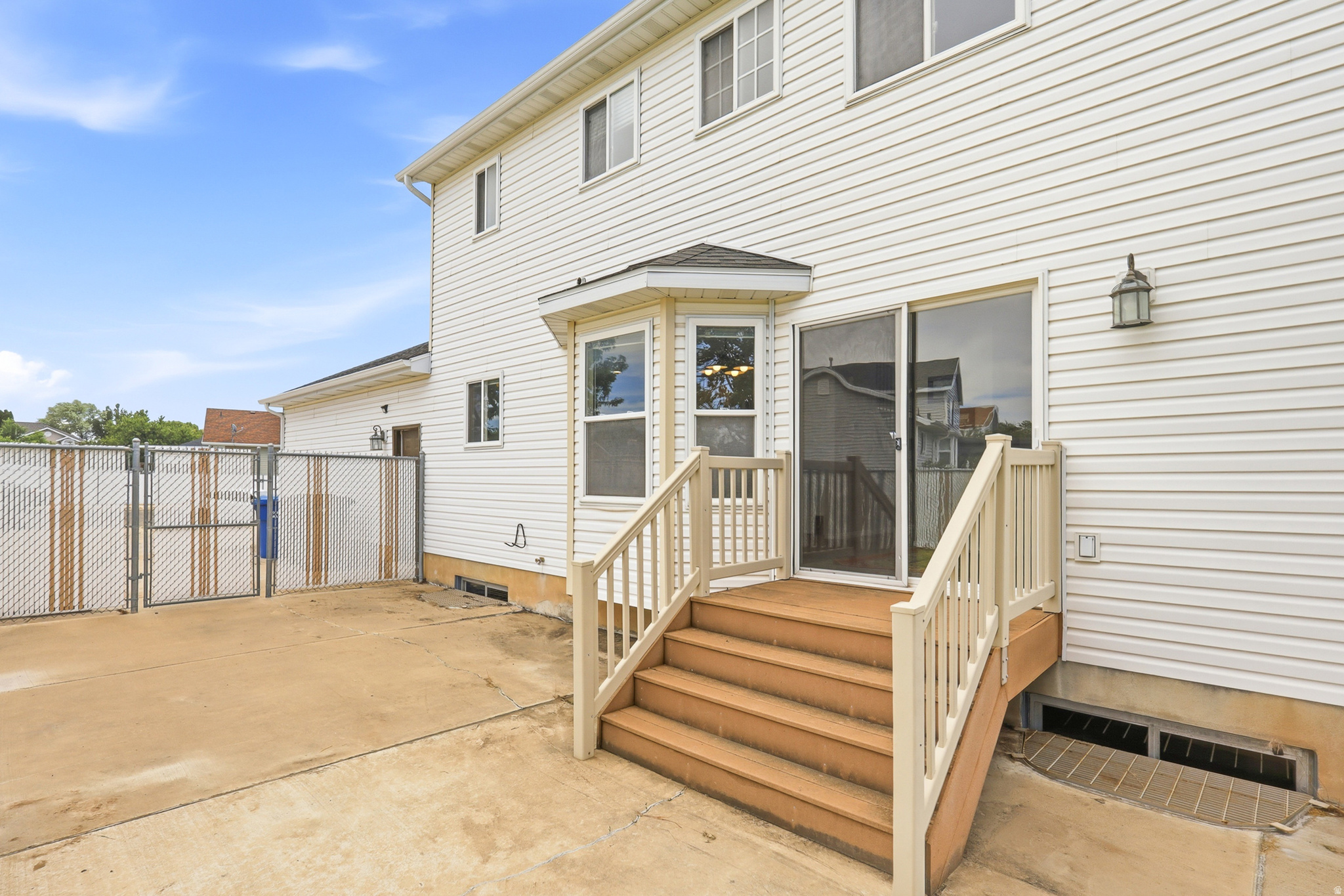 FREW ESTATES - Residential