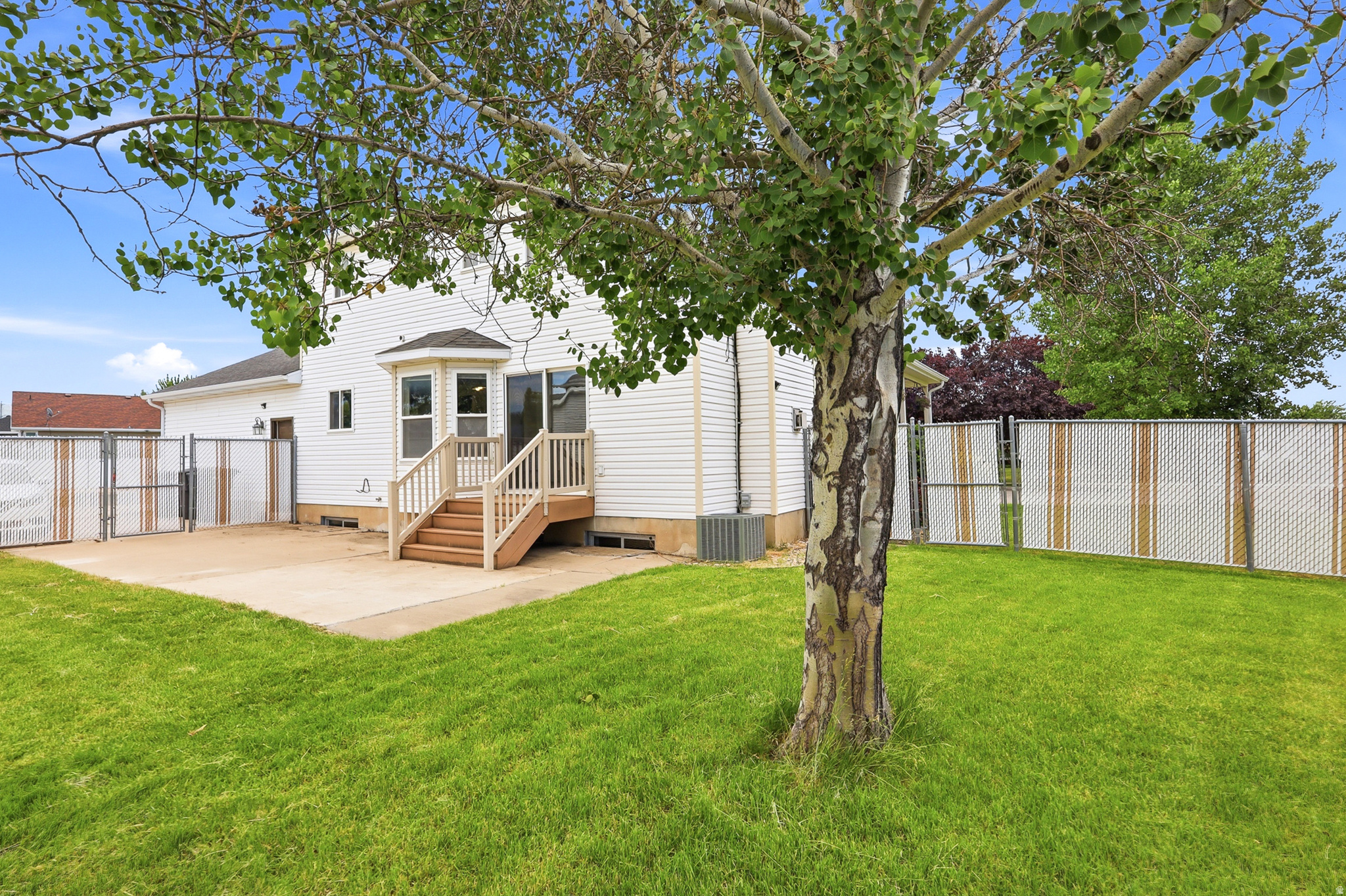 FREW ESTATES - Residential