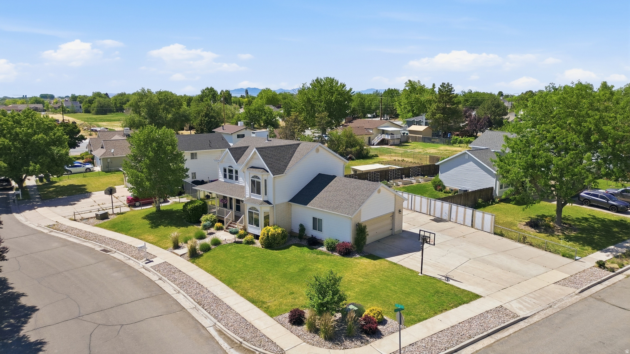 FREW ESTATES - Residential