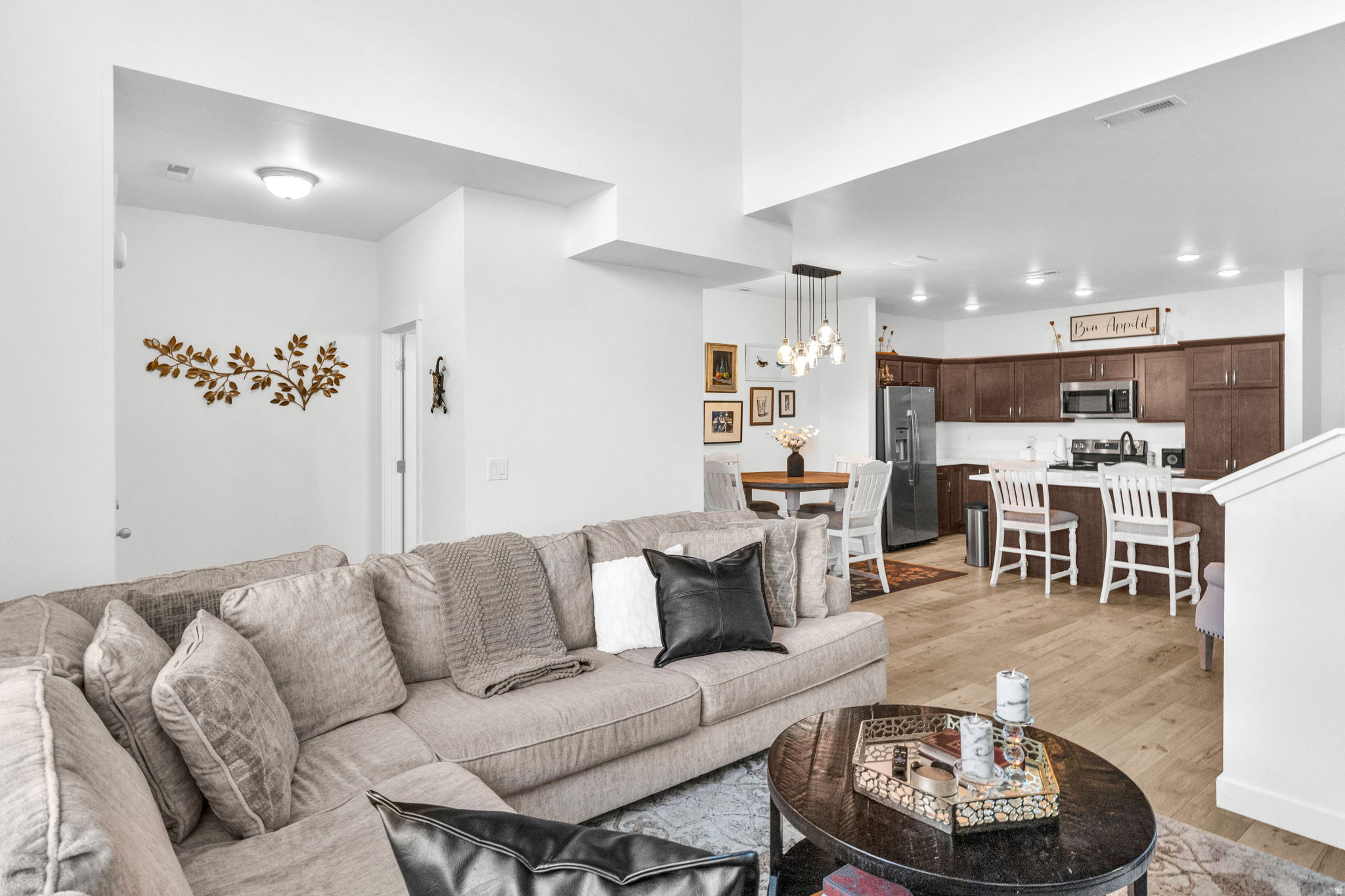 DRAPER TOWNS - Residential