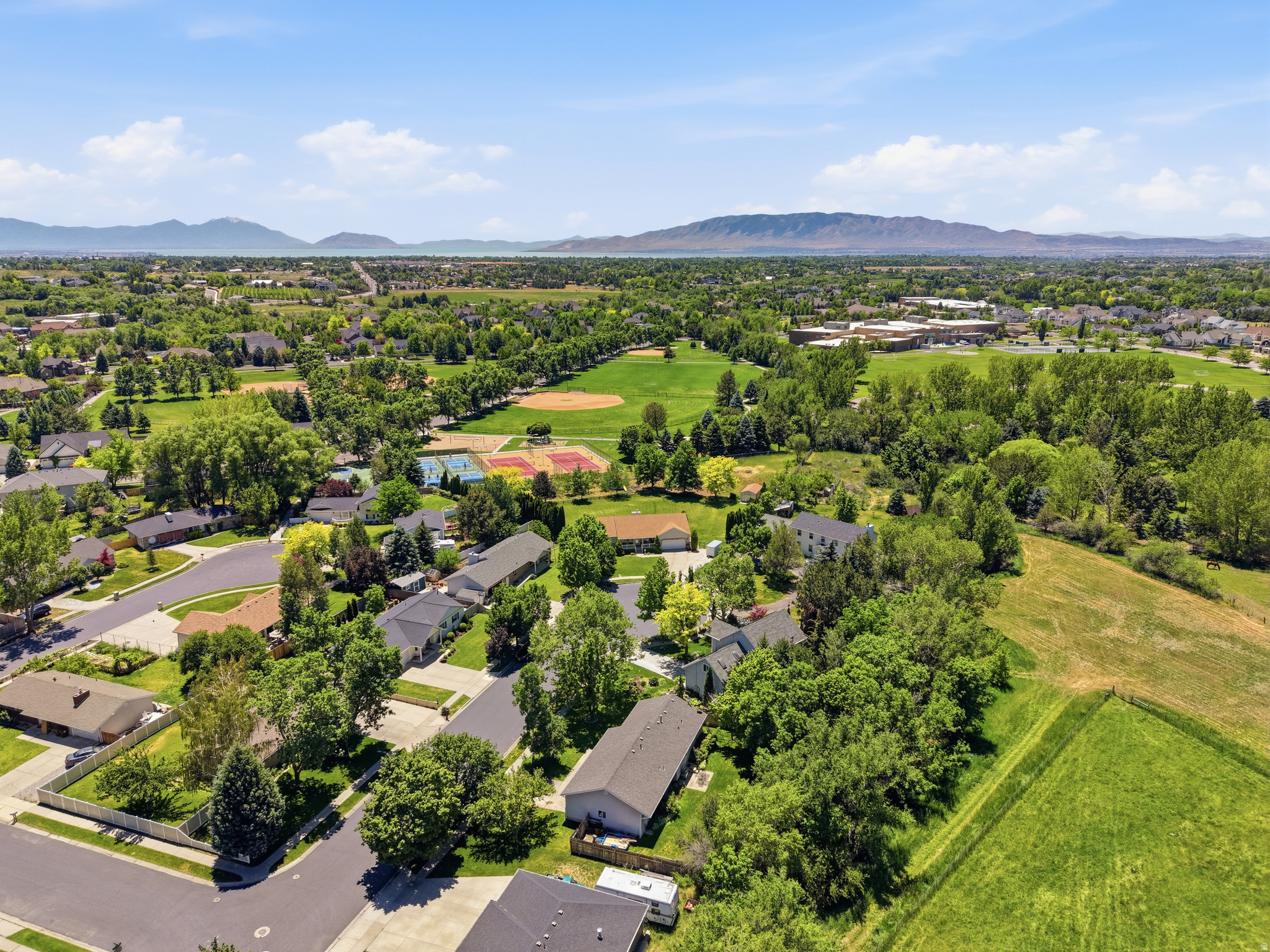 FORT CREEK ESTATES - Residential