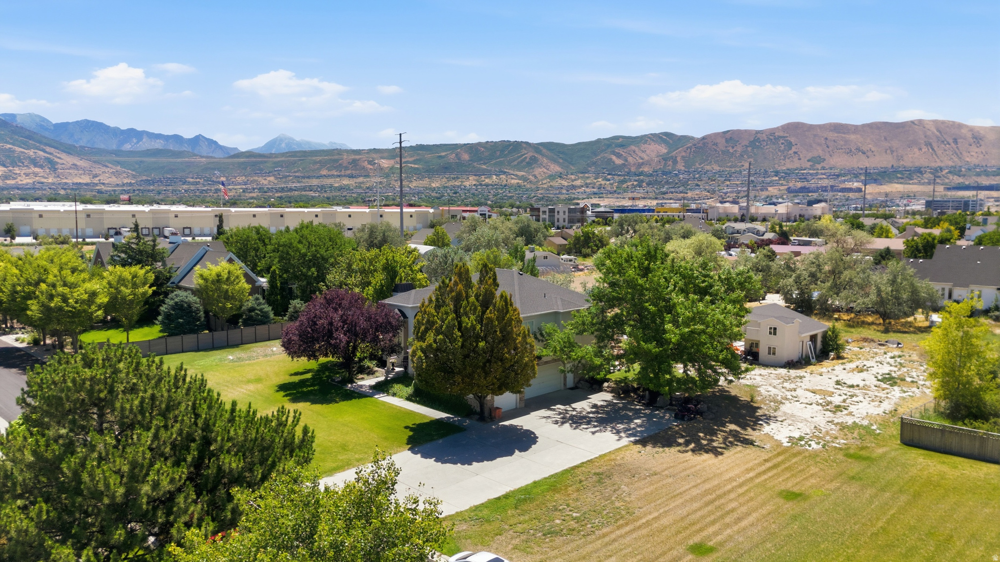 GREENFIELD FARMS - Residential