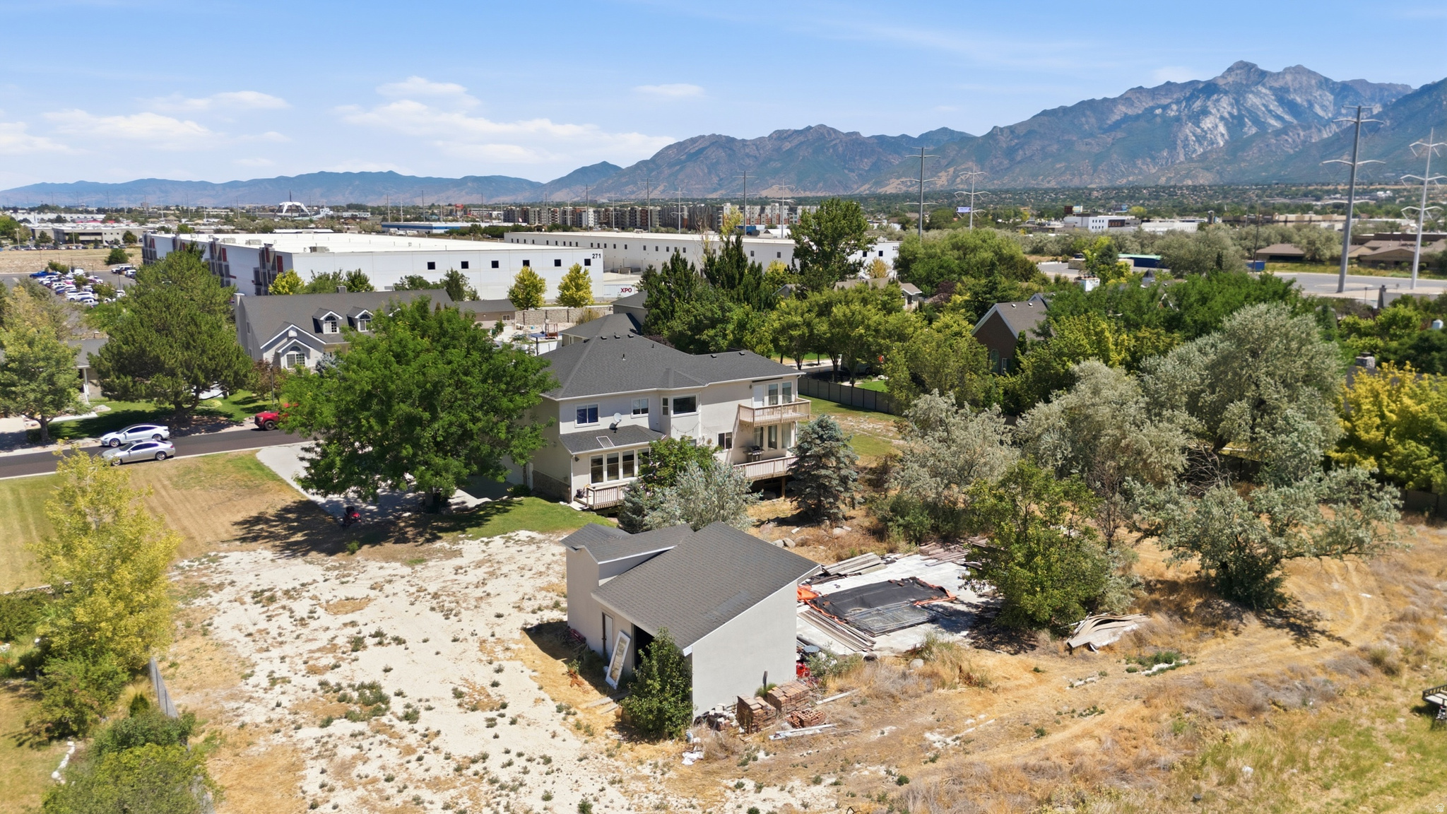 GREENFIELD FARMS - Residential