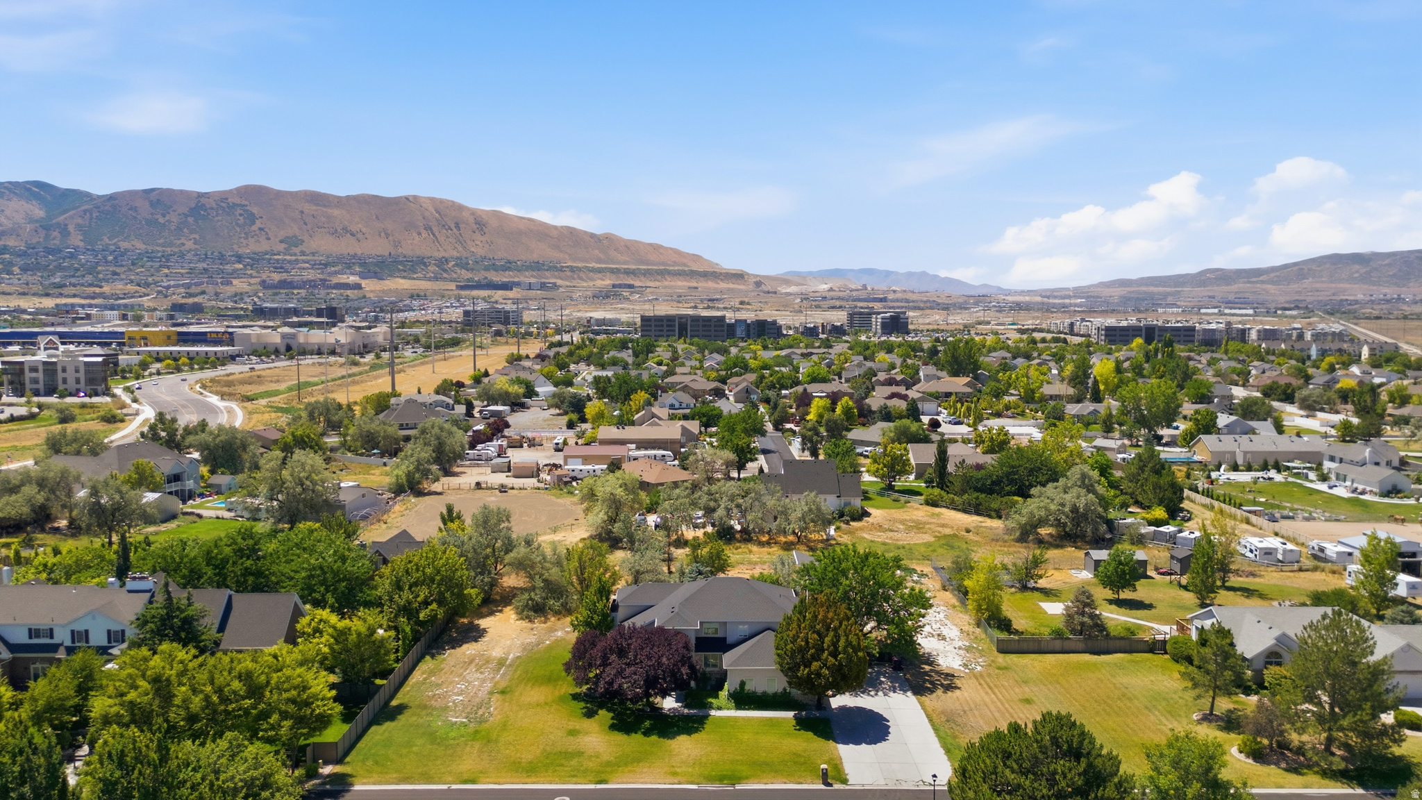 GREENFIELD FARMS - Residential