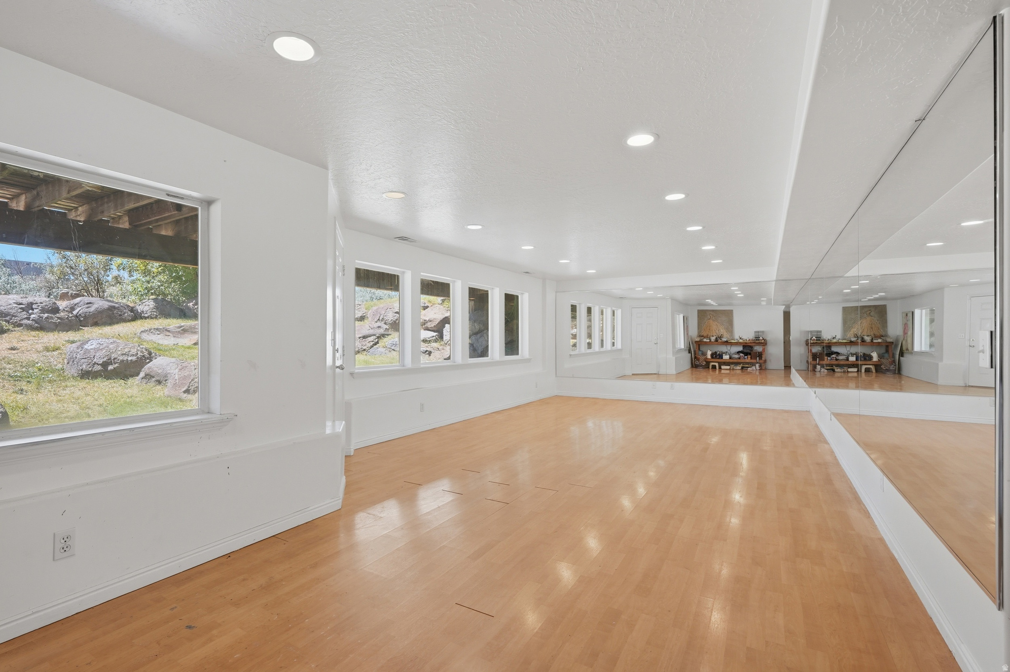 GREENFIELD FARMS - Residential