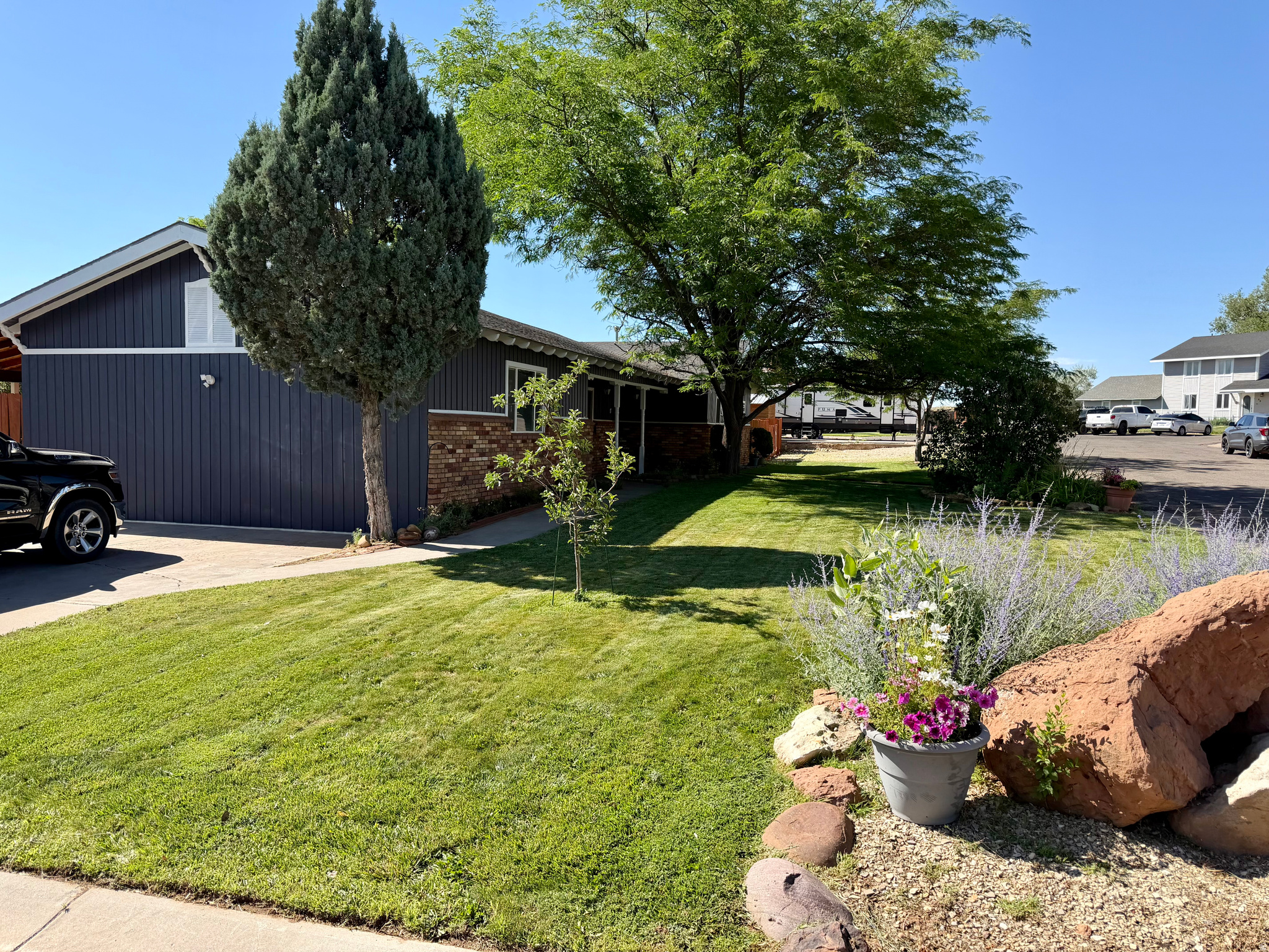 HARMSTON - Residential