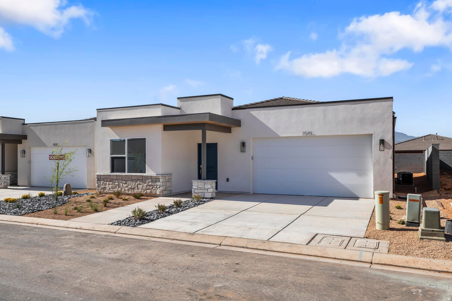 LONG VALLEY - Residential