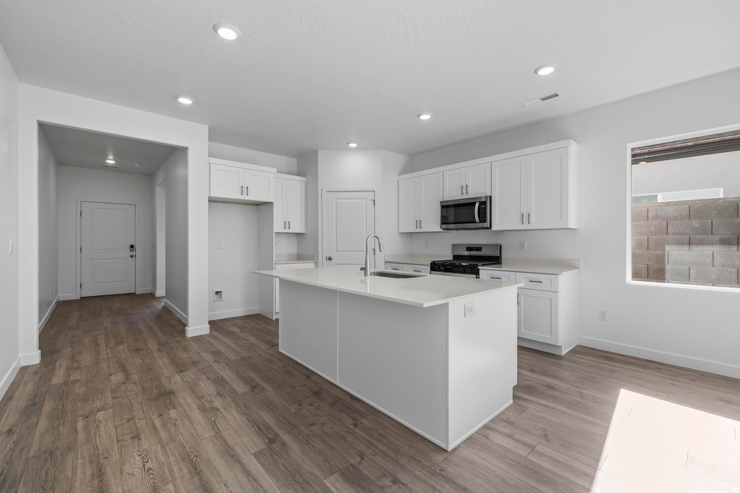LONG VALLEY - Residential