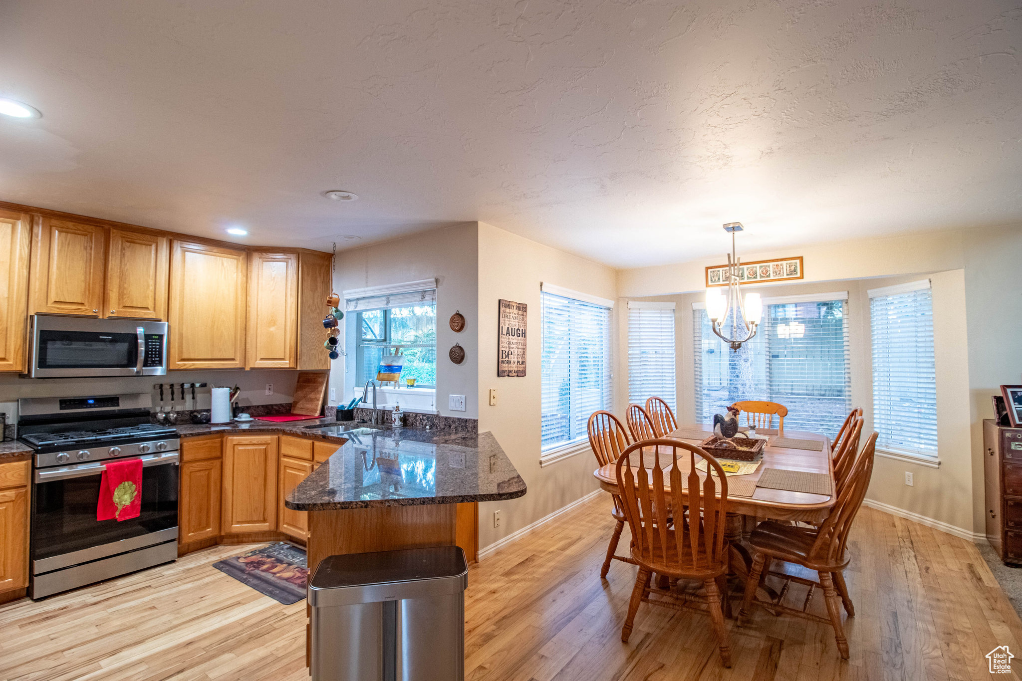 EMERALD HEIGHTS - Residential
