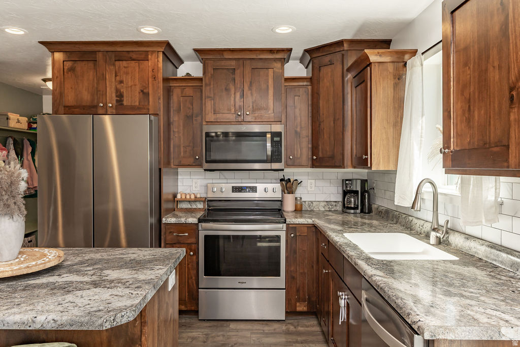 ZOLLINGER ACRES - Residential