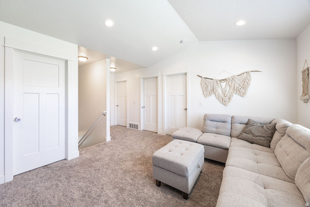ZOLLINGER ACRES - Residential