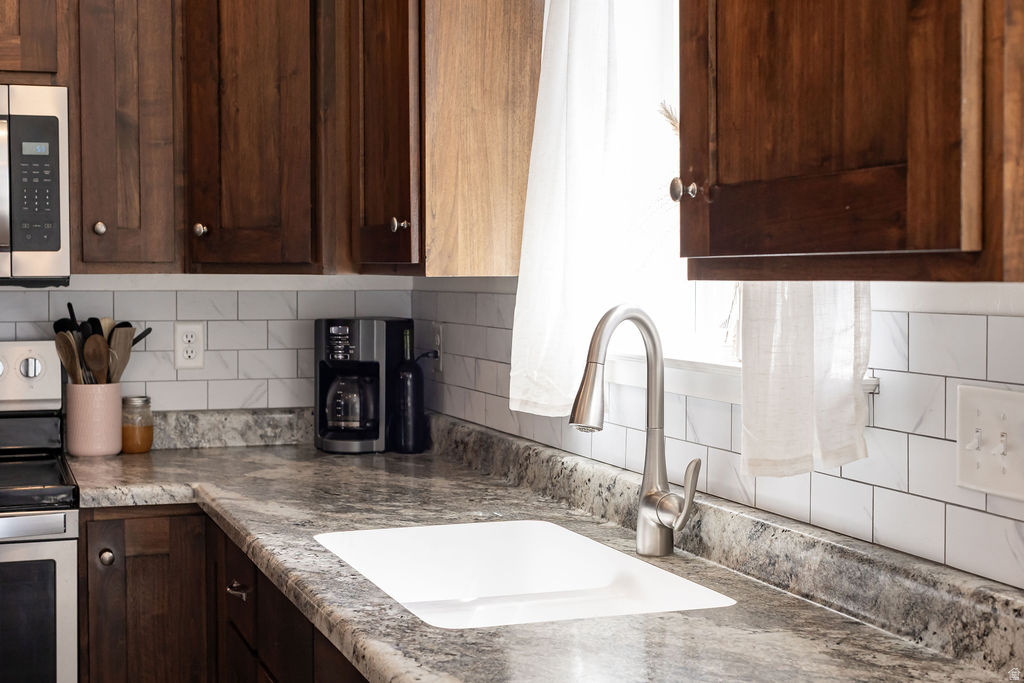 ZOLLINGER ACRES - Residential