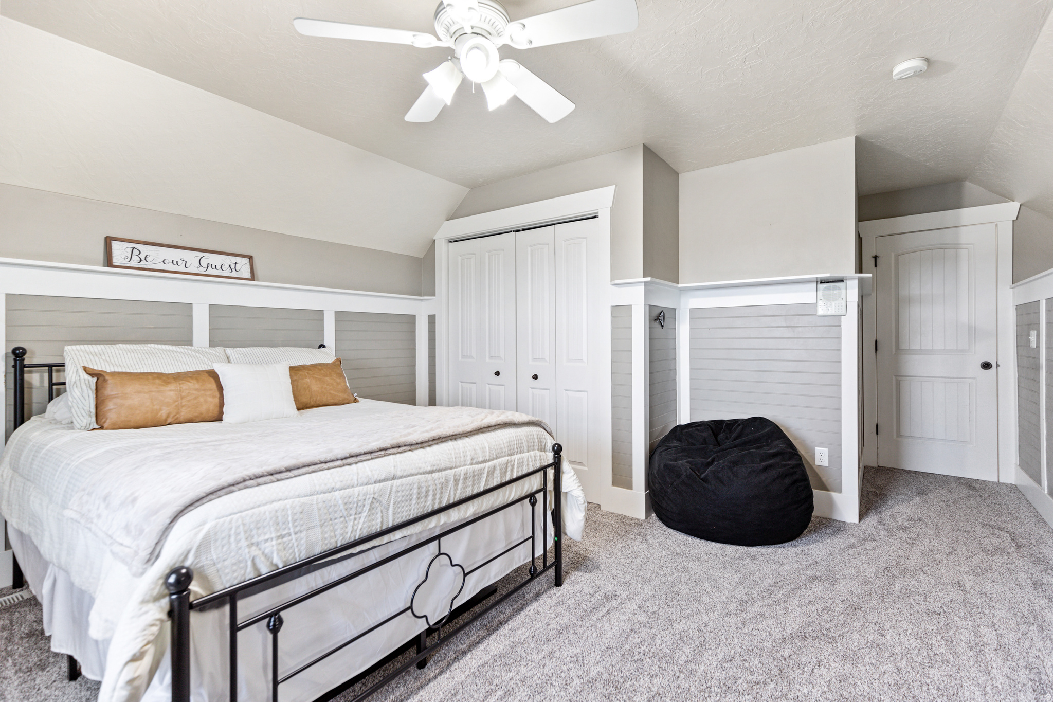 CHERRY CREEK HEIGHTS - Residential