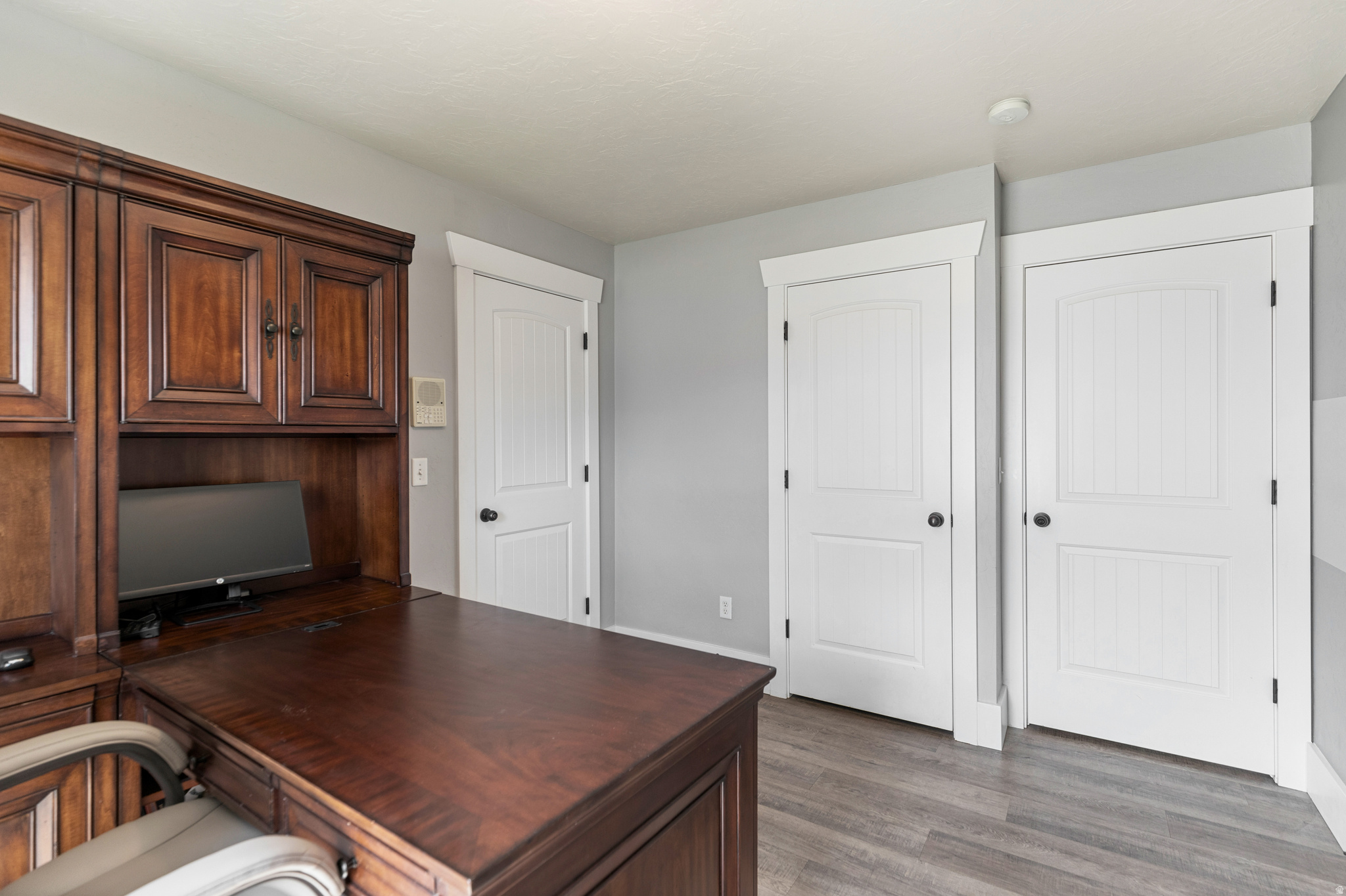 CHERRY CREEK HEIGHTS - Residential