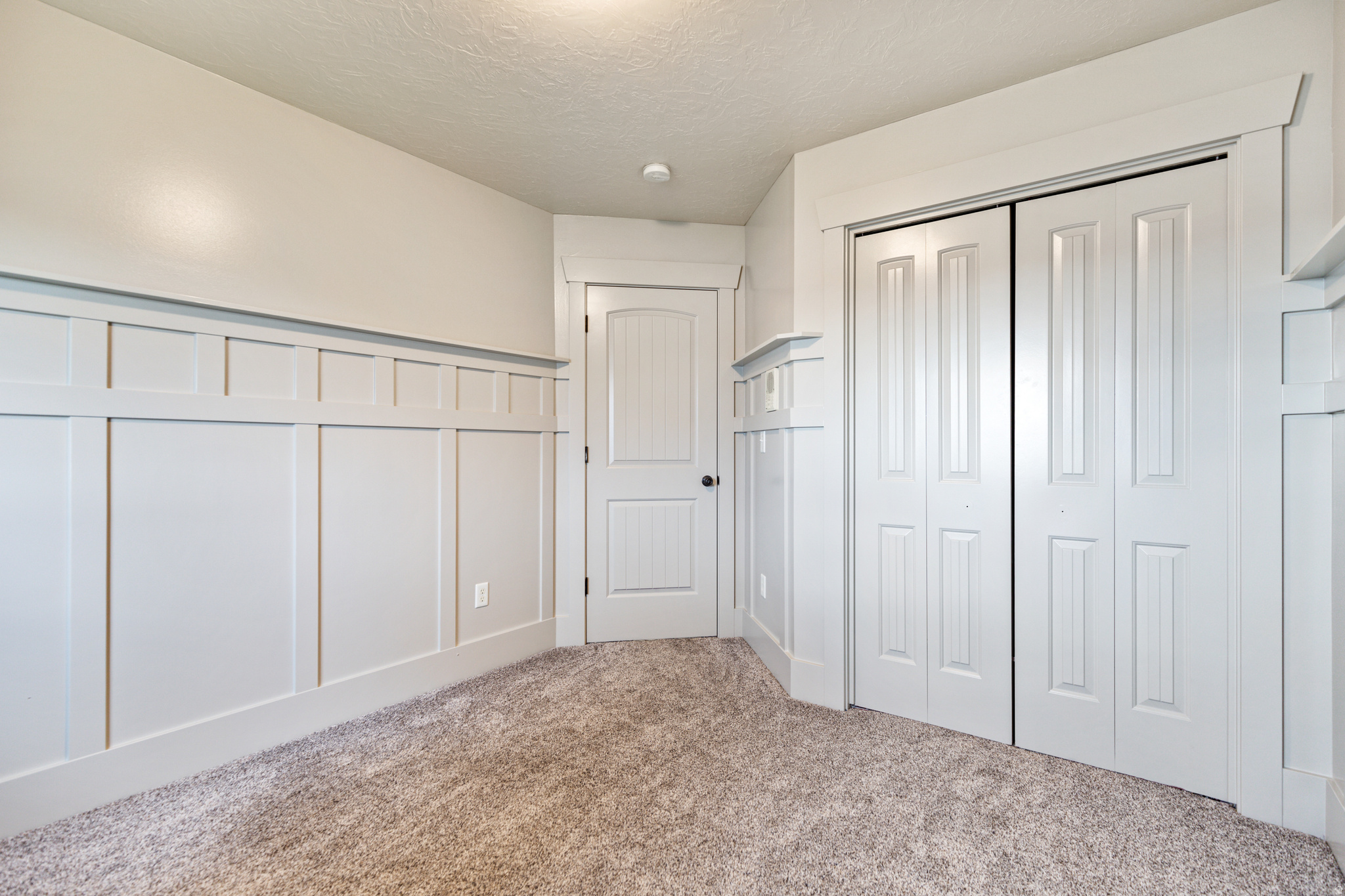 CHERRY CREEK HEIGHTS - Residential