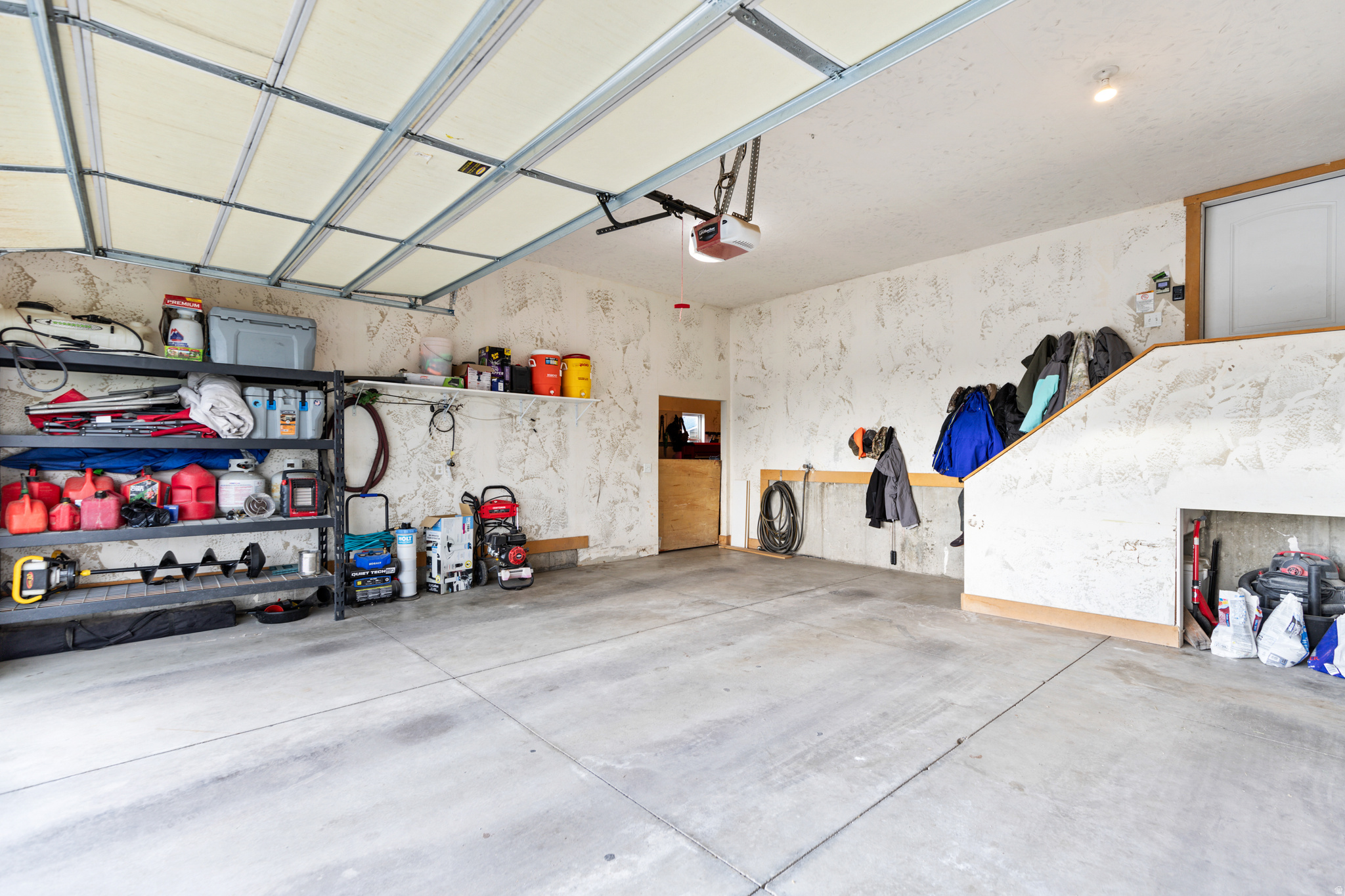 CHERRY CREEK HEIGHTS - Residential