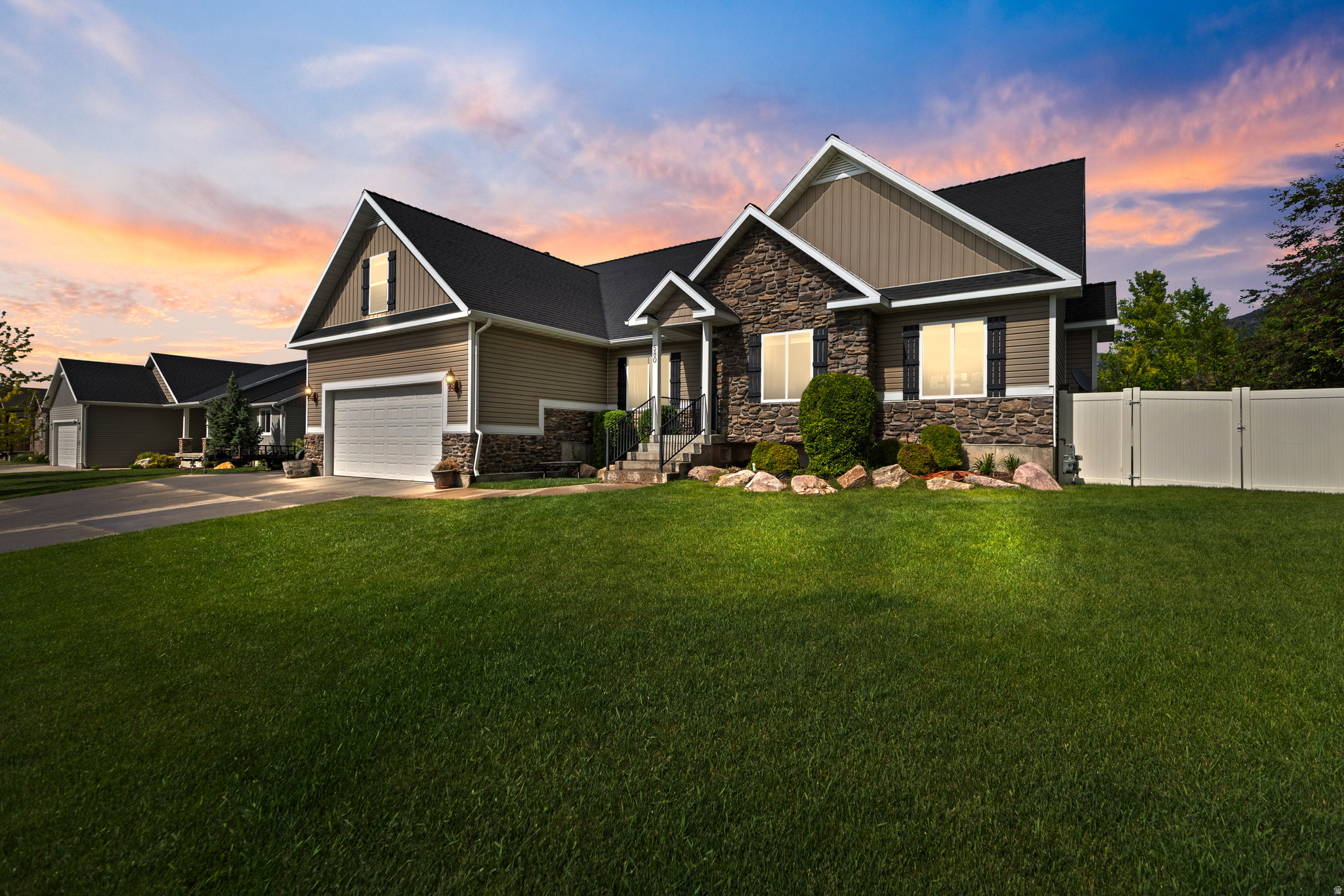 CHERRY CREEK HEIGHTS - Residential
