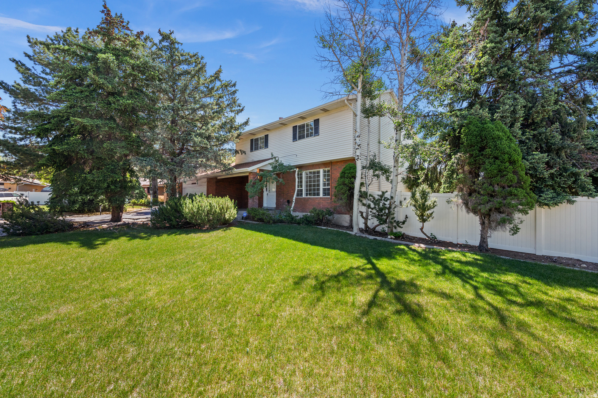 Nestled on a quiet cul-de-sac in one of Sandy's most desirable neighborhoods, this exceptionally maintained 6 bedroom, 4 bathroom home offers the perfect blend of space, comfort, and convenience. Gorgeous updated flooring flows through the main level and upstairs. You'll find stunning mountain views out of each rear window. A fully fenced and beautifully landscaped yard is a bonus. A few minutes walk to Falcon Park, where you have 17 acres of open space. The same owner has loved and cared meticulously for this home for the last 30 years.  Ready for the next owner to continue to love it and make it their own! Check out the video here:  https://www.dropbox.com/scl/fi/vsknxgkfjj5ie7dokcea5/1650-E-NICHOLE-CIR.mp4?rlkey=vmuh3anq1iszrcnldfv7wcsvz&st=mrvx9e5z&dl=1
