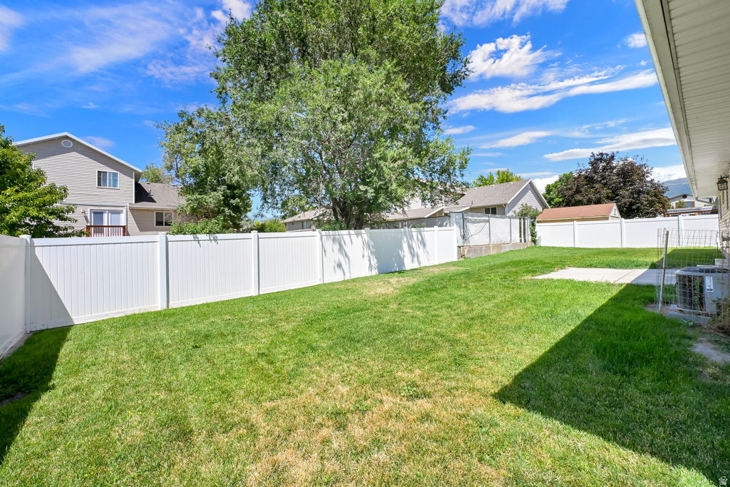 MEADOW CROSSING - Residential