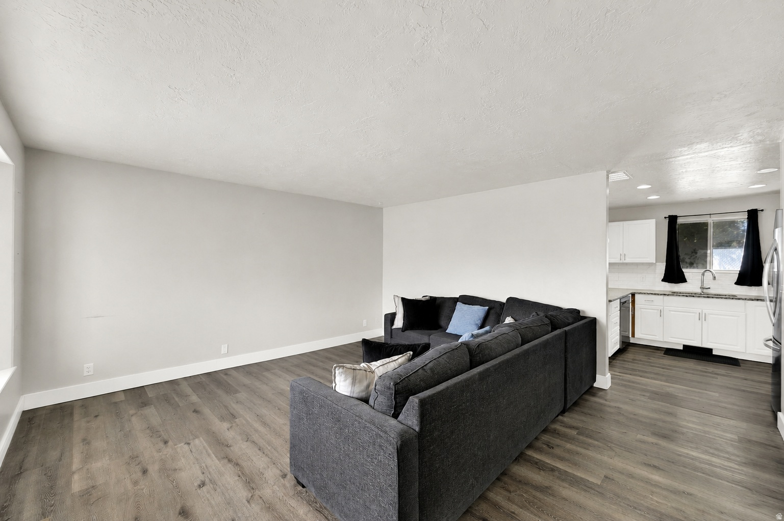 MEADOW CROSSING - Residential