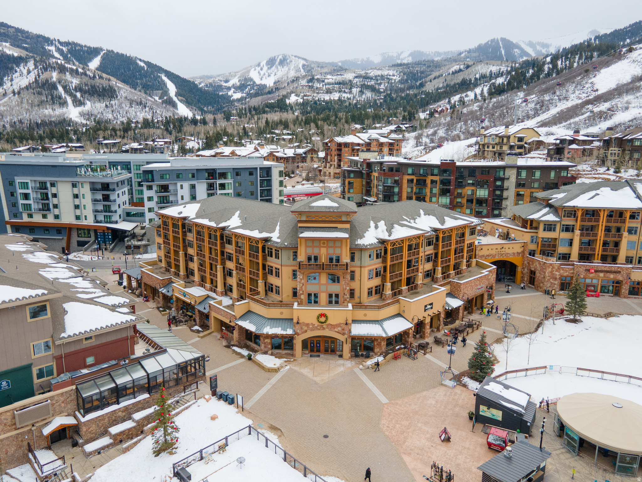 SUNDIAL LODGE - Residential