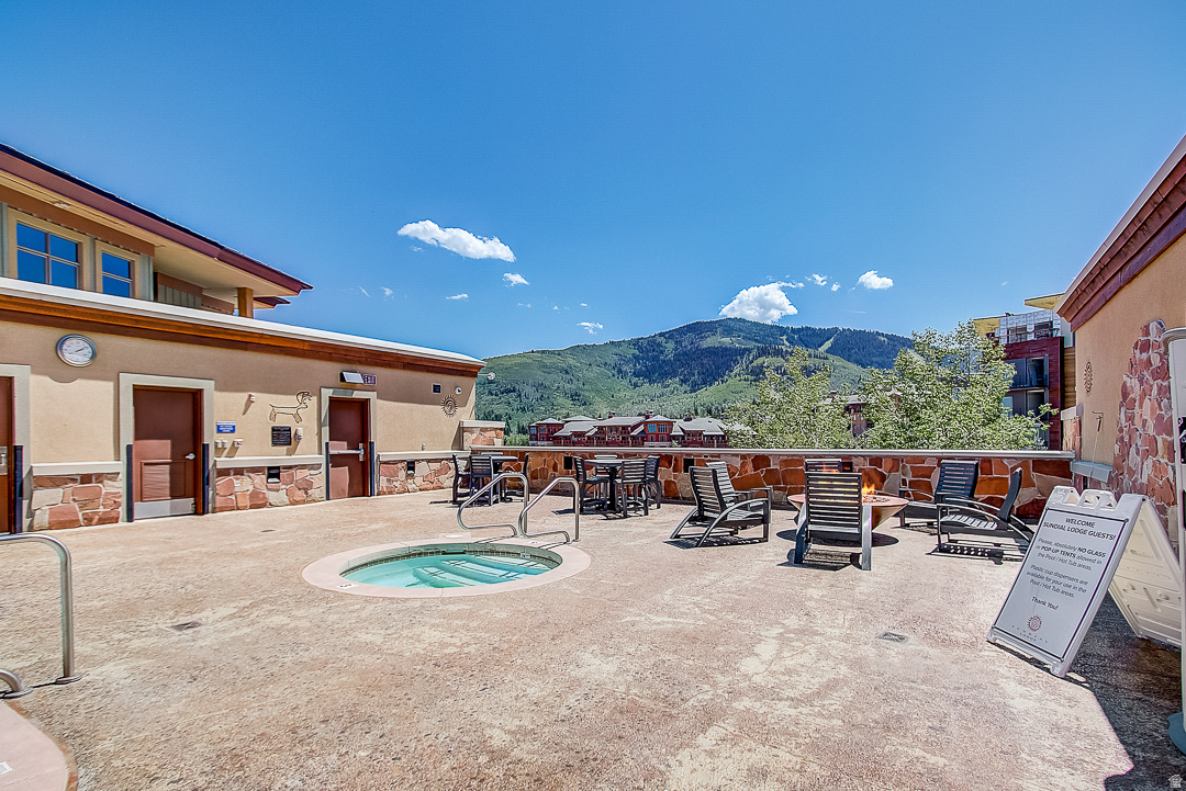 SUNDIAL LODGE - Residential