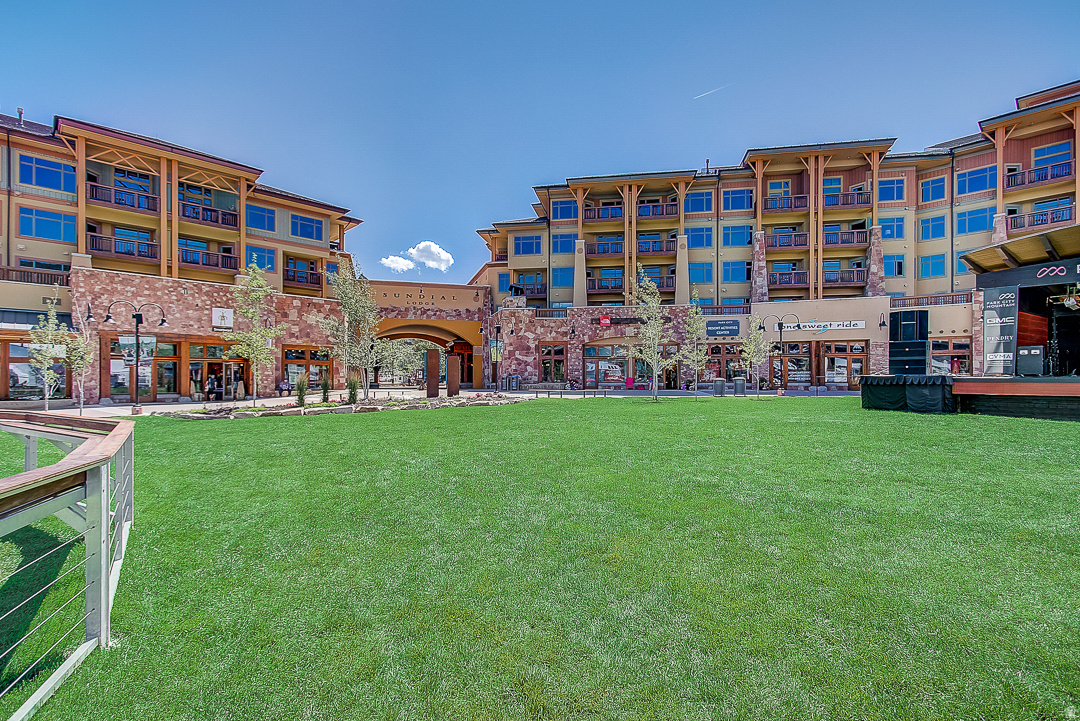 SUNDIAL LODGE - Residential