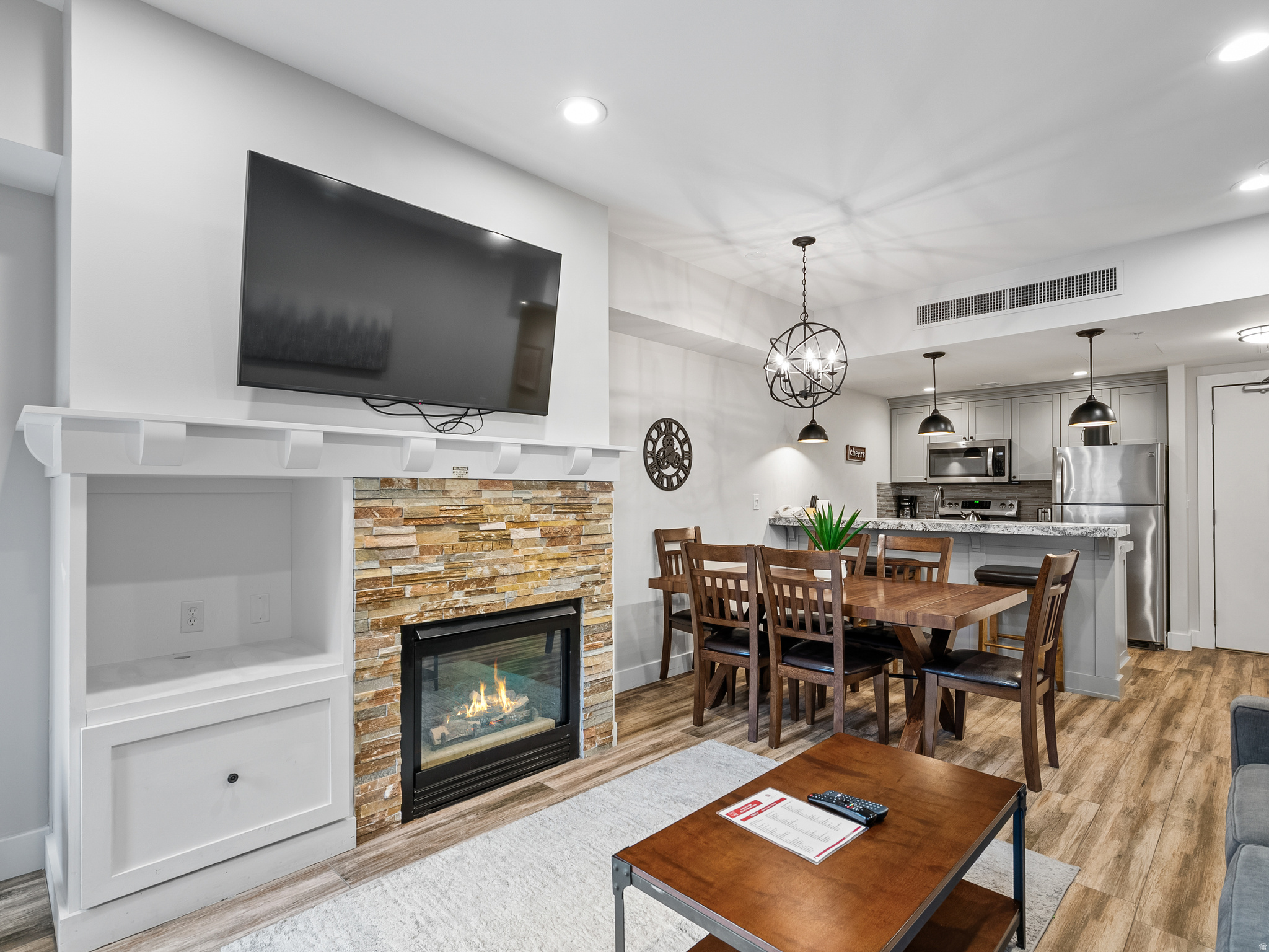 SUNDIAL LODGE - Residential