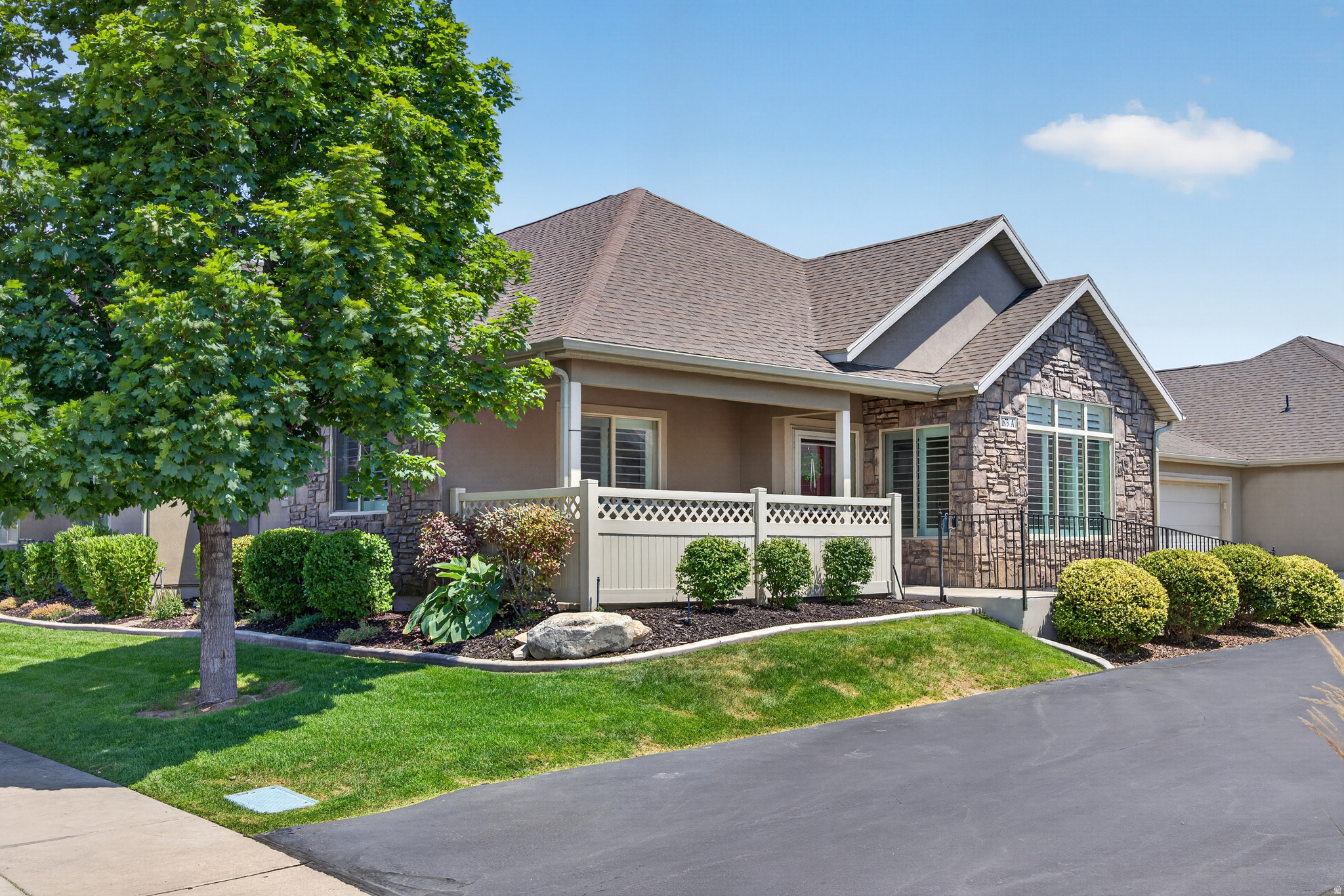 SUNSET VILLAS - Residential