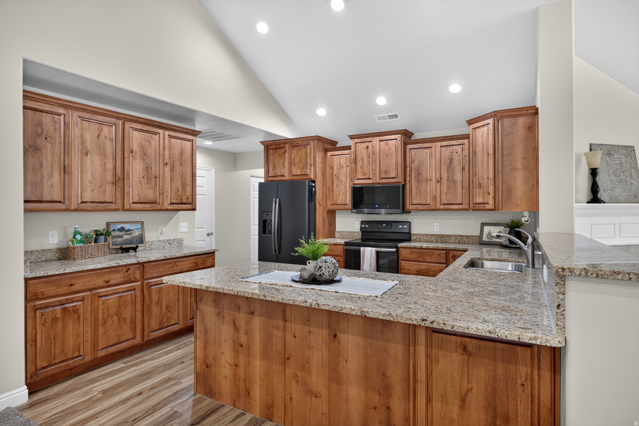 SUNSET VILLAS - Residential