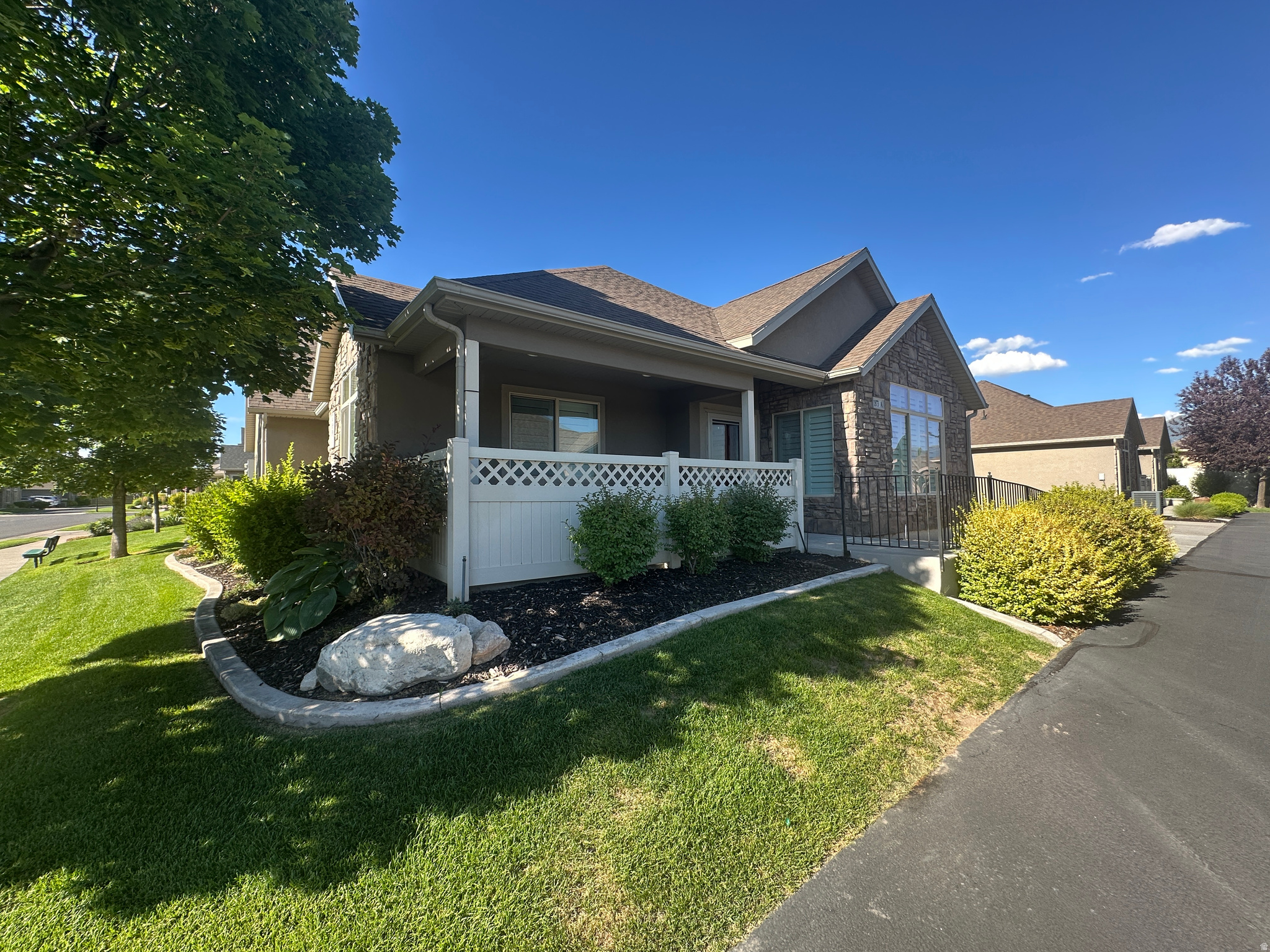 SUNSET VILLAS - Residential