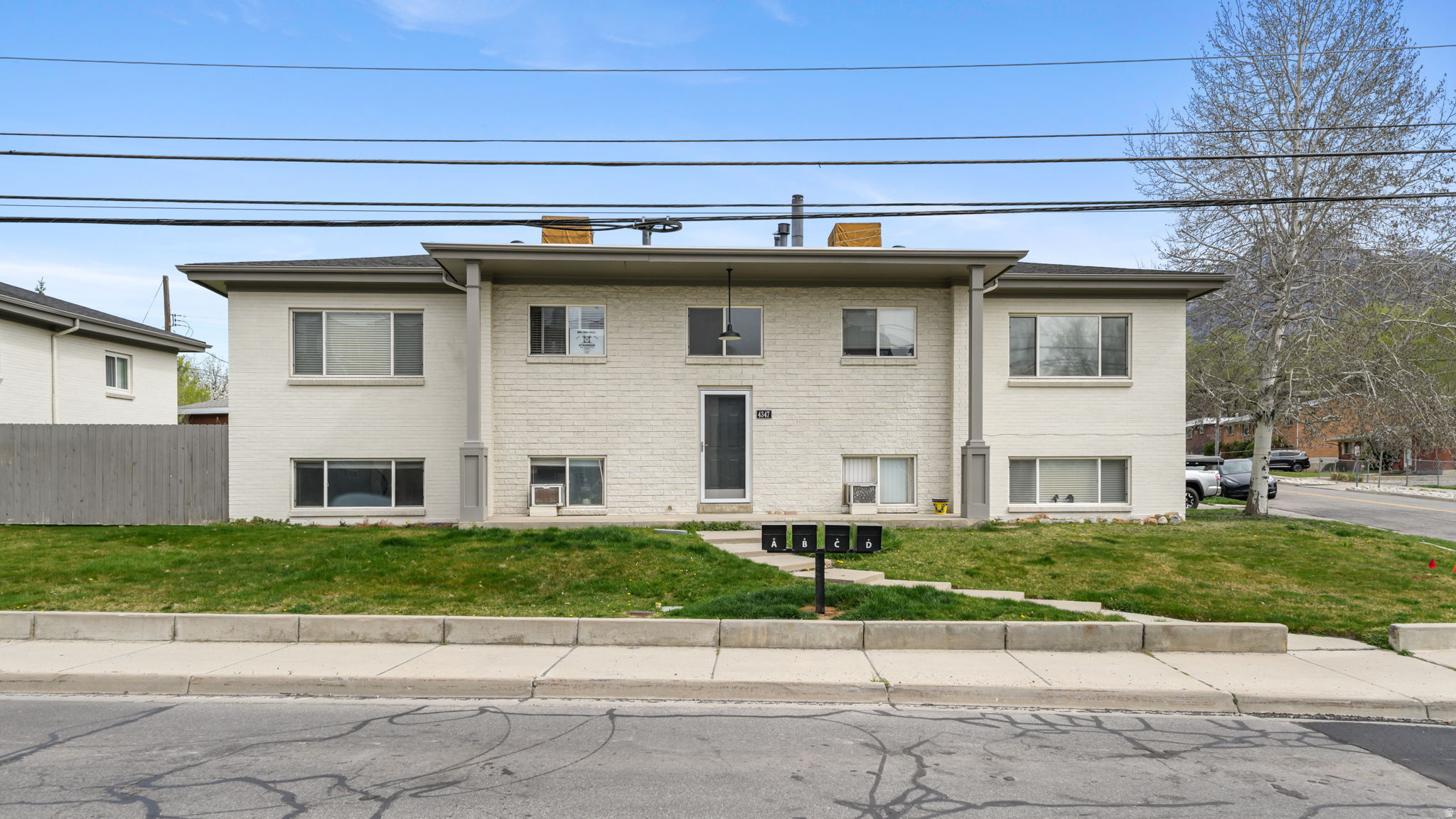 HIGHLAND - Residential