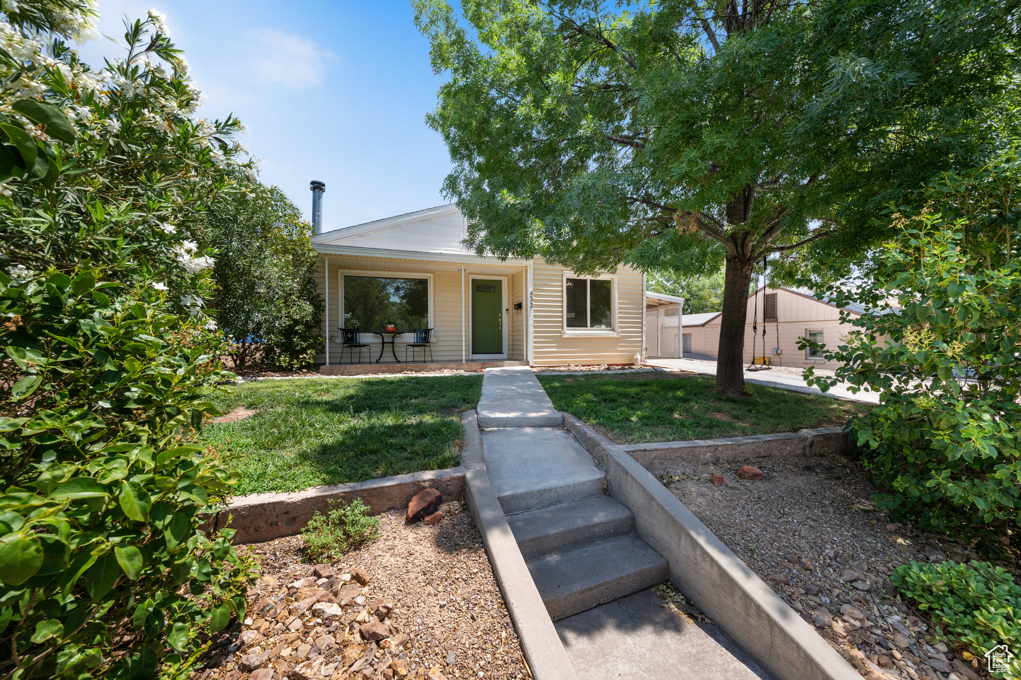 ST GEORGE TOWNSITE - Residential