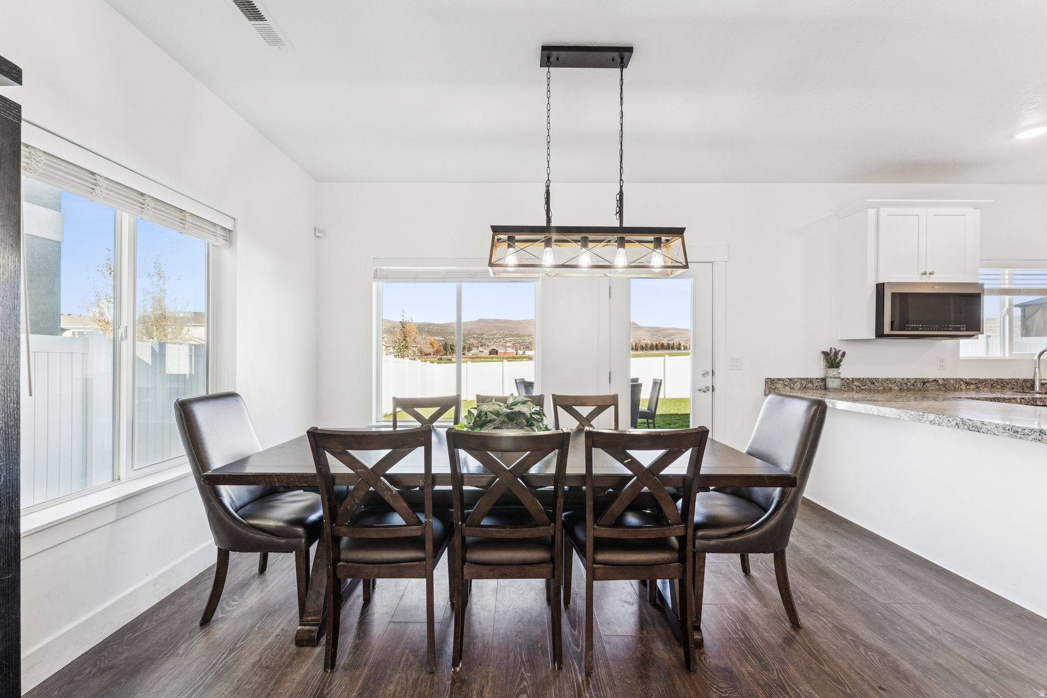 BROOKSIDE - Residential