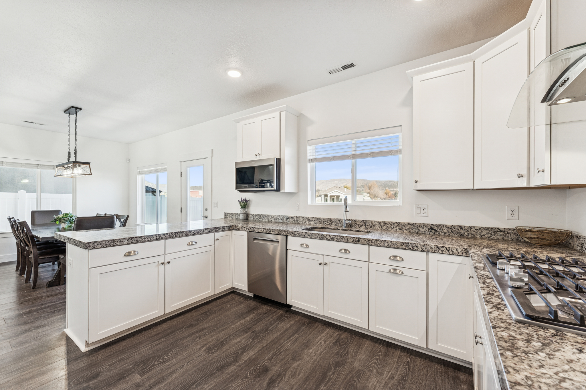 BROOKSIDE - Residential
