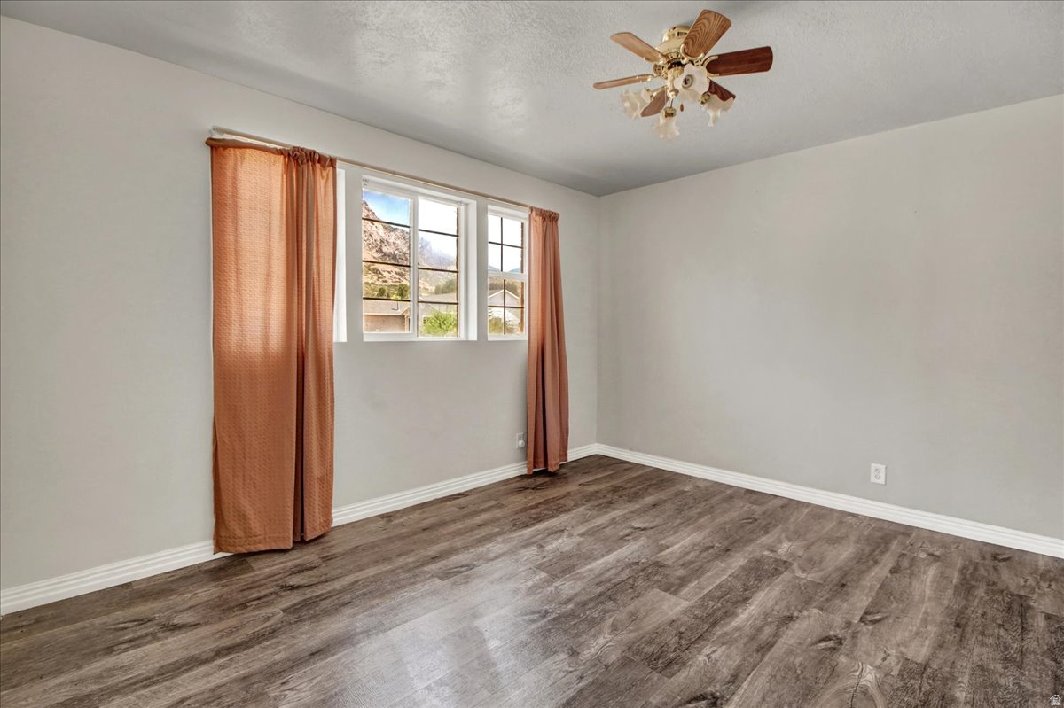 VILLAGE OF MTN ROAD - Residential