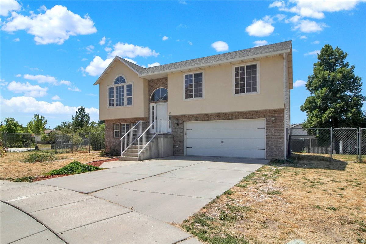 VILLAGE OF MTN ROAD - Residential