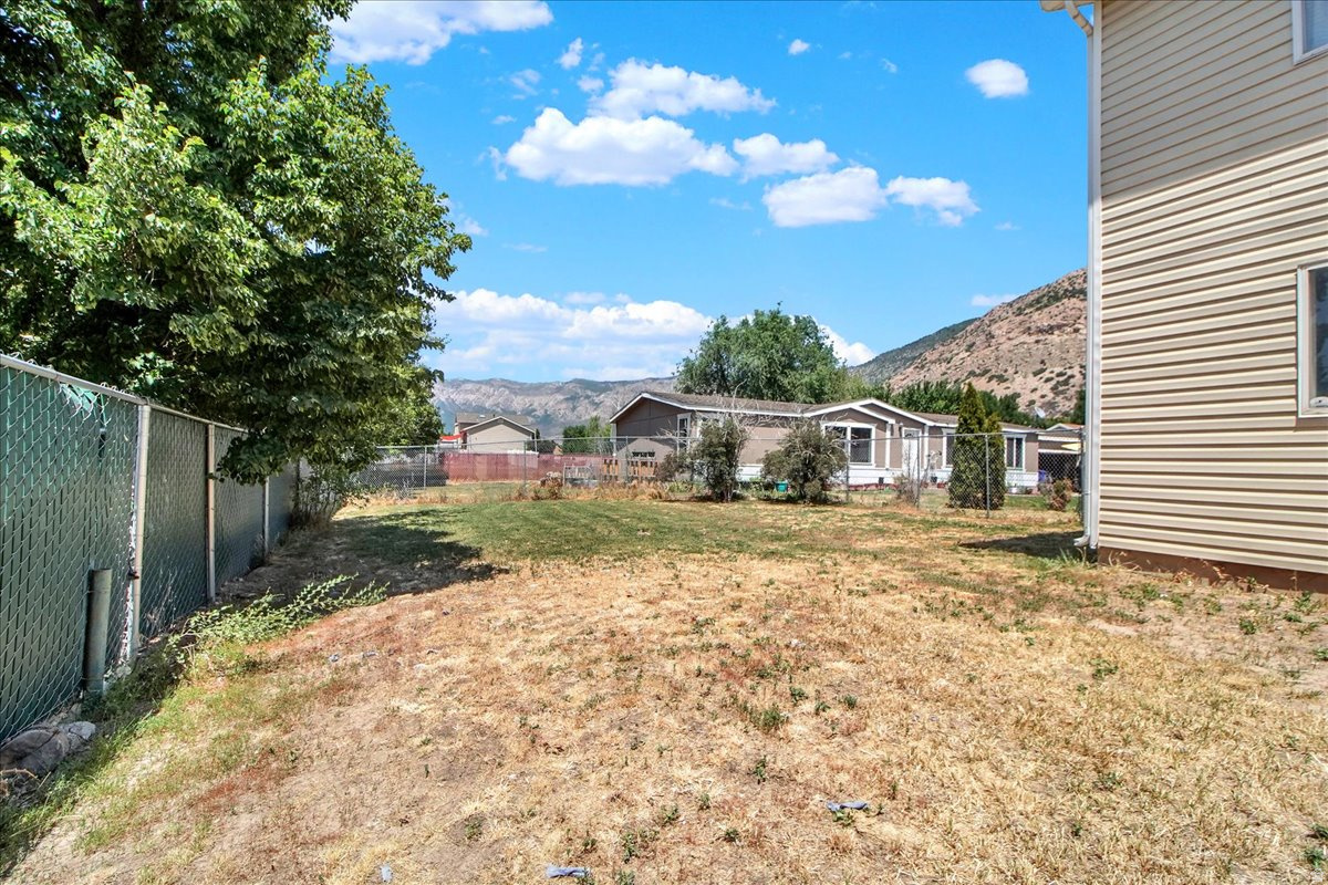 VILLAGE OF MTN ROAD - Residential