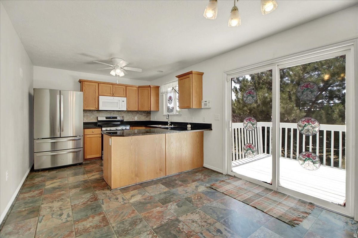 VILLAGE OF MTN ROAD - Residential