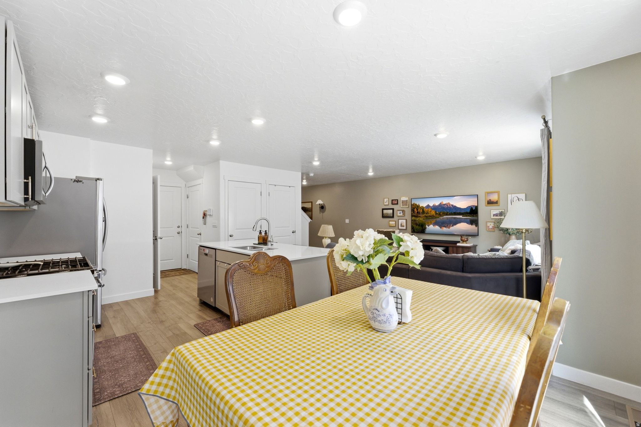 NORTHSHORE - Residential