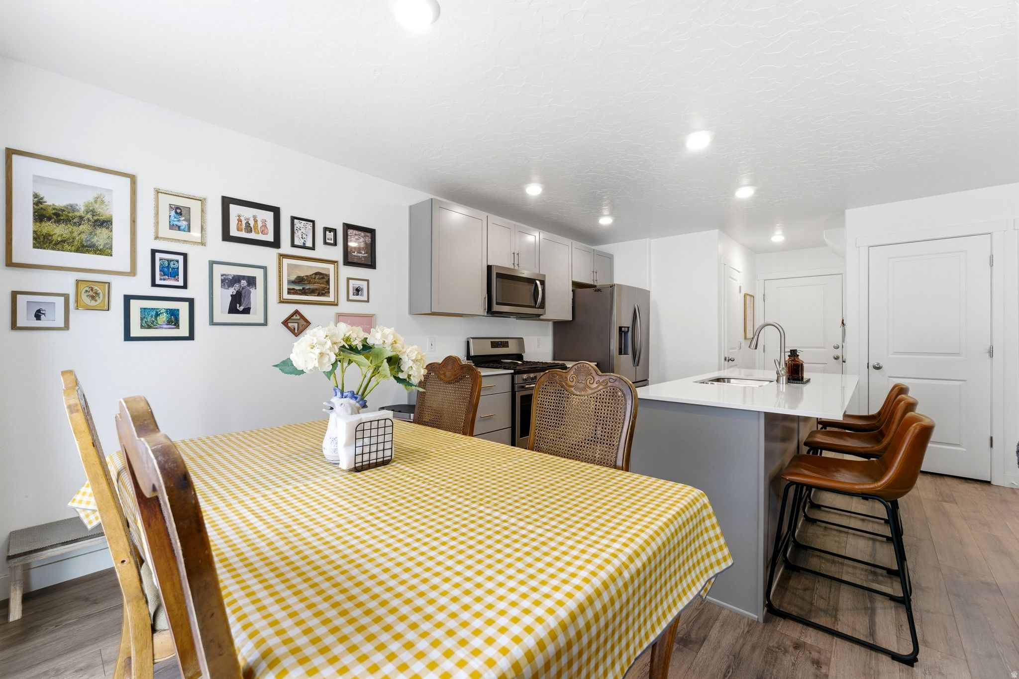NORTHSHORE - Residential