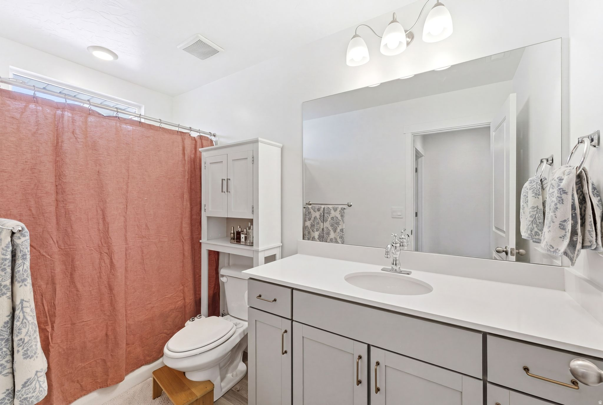 NORTHSHORE - Residential