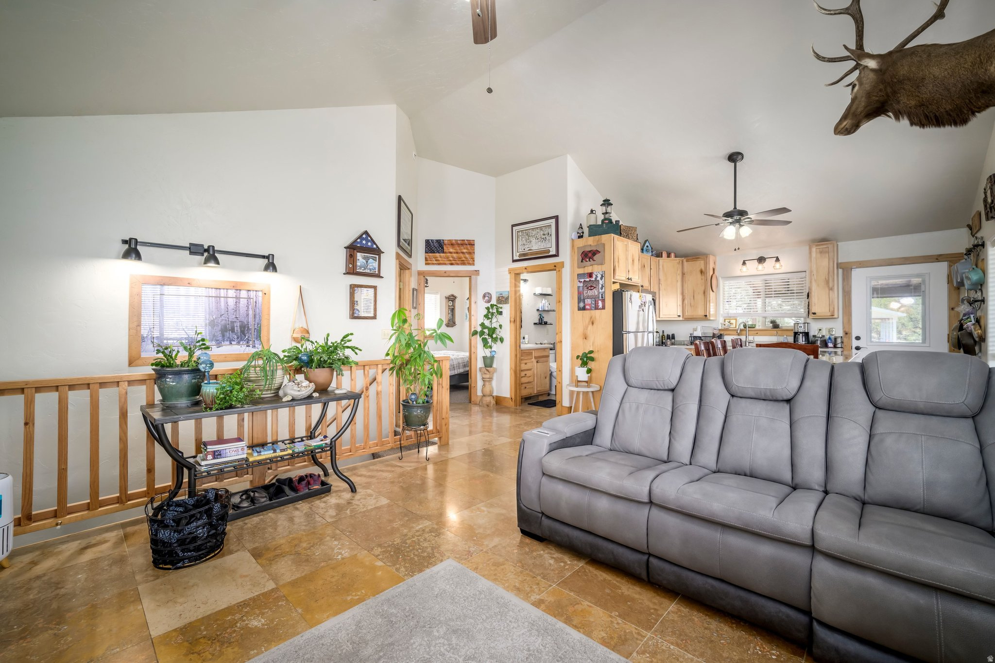 VALLE DEL PADRES - Residential
