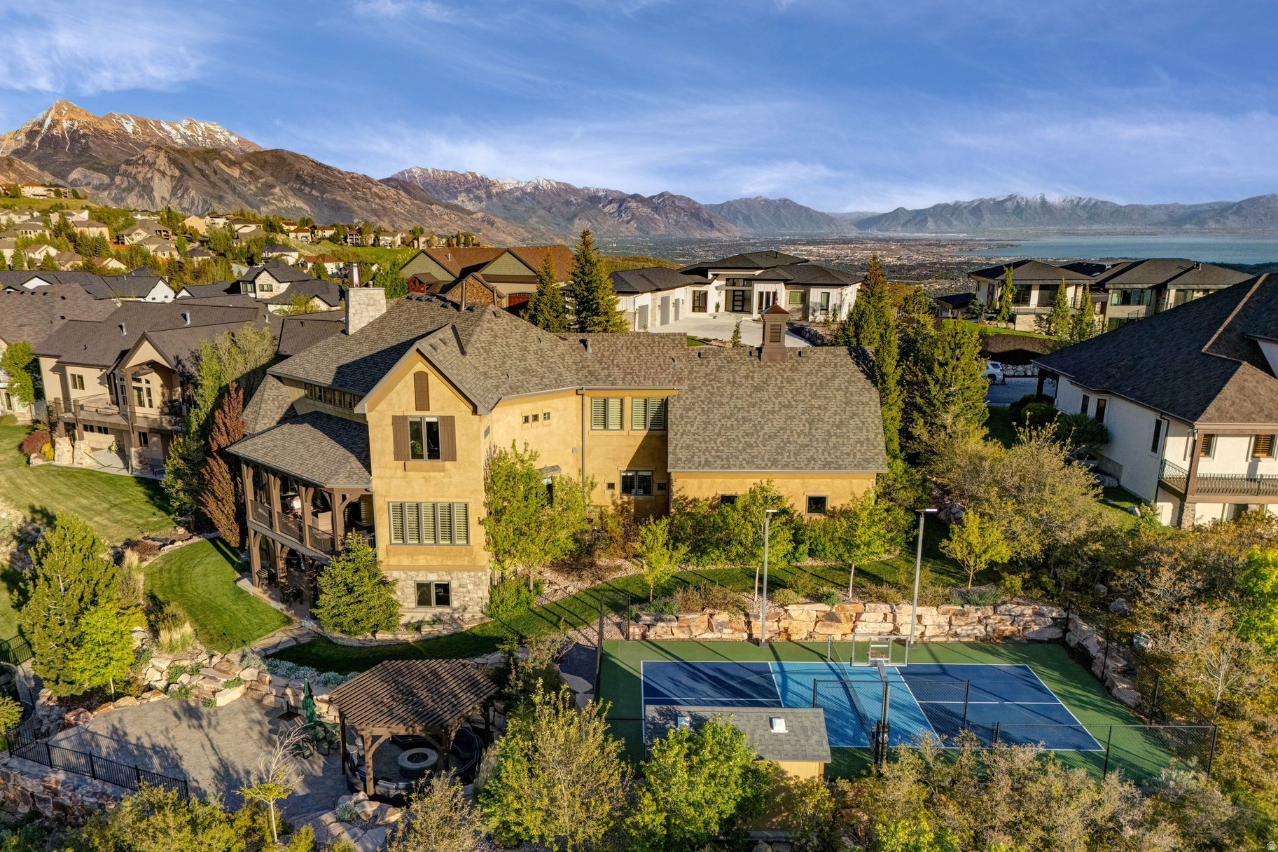 DEER RIDGE # 1 AT SUNCREST - Residential