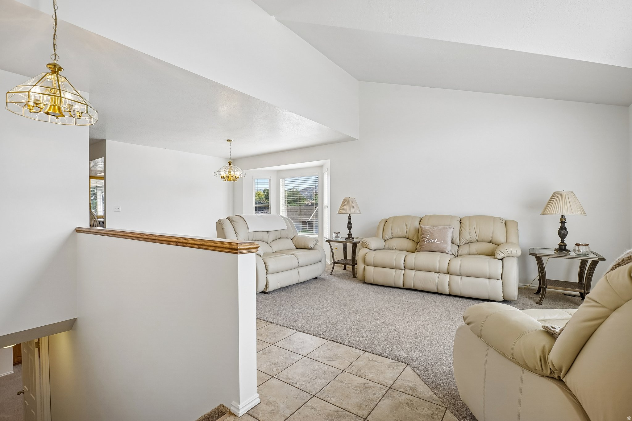 CHIMNEY HILL - Residential