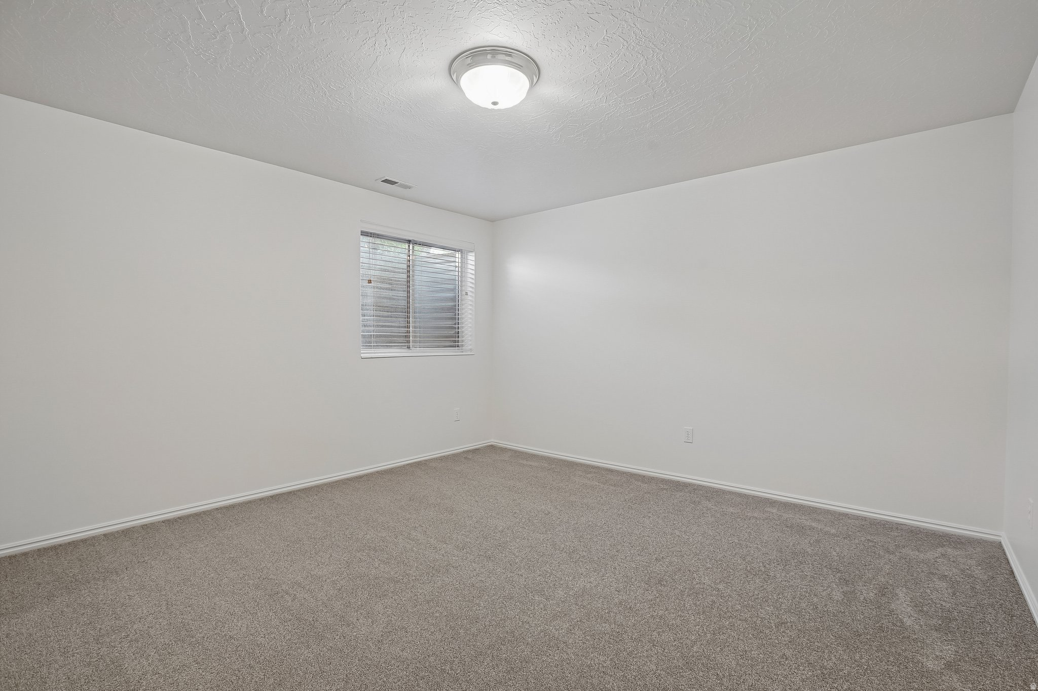 CHIMNEY HILL - Residential