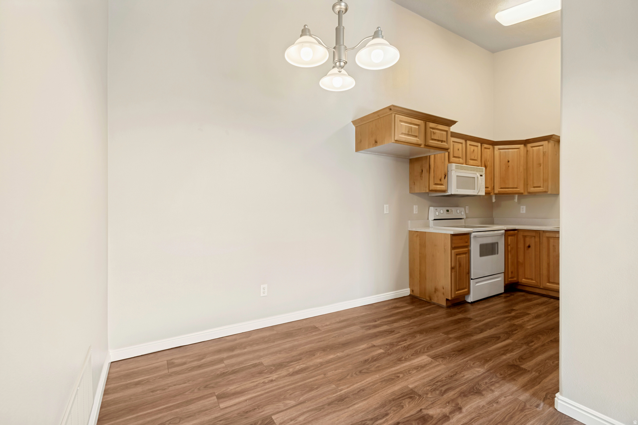 WESTBURY - Residential