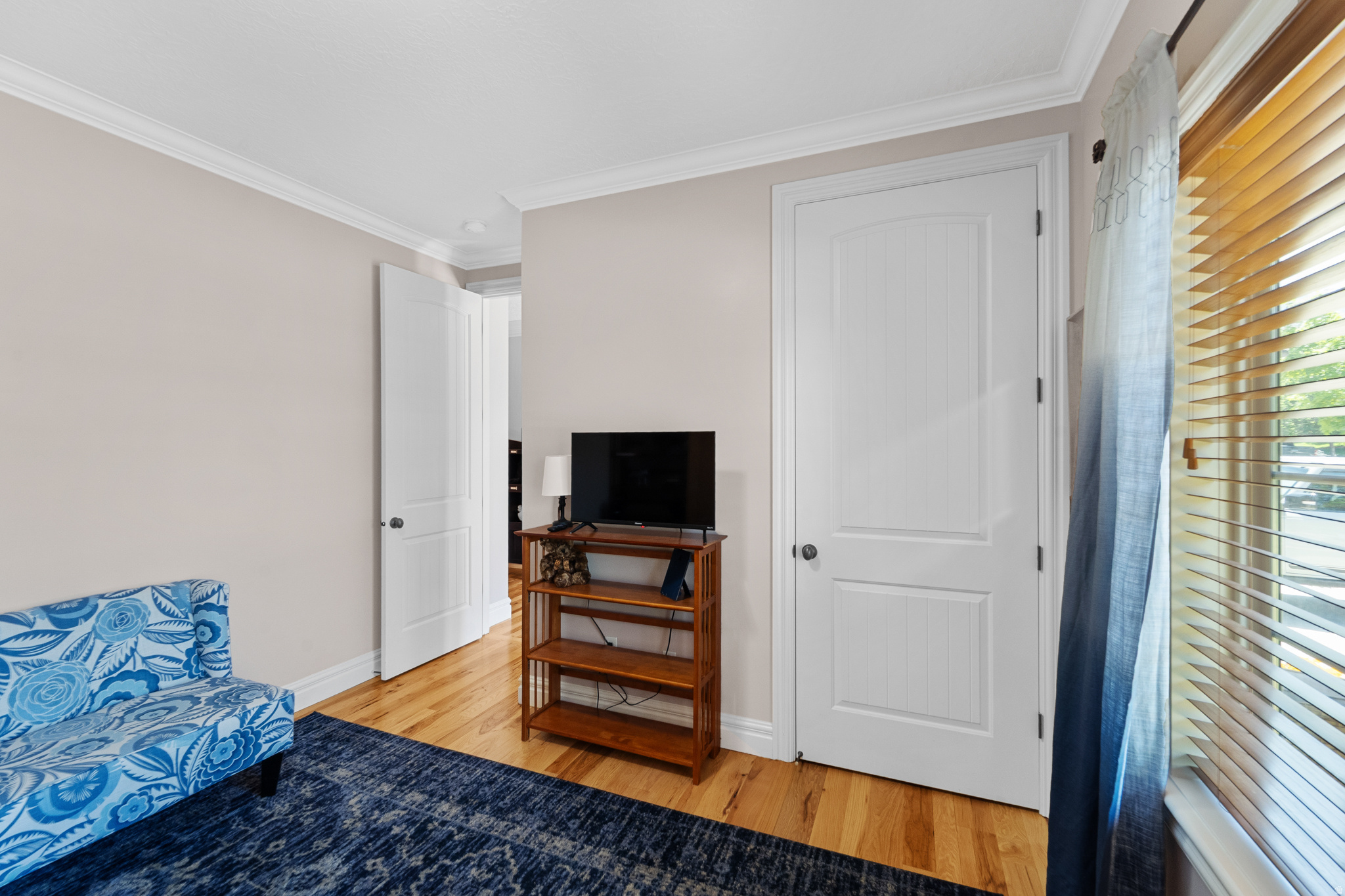 VILLAGE ON DIMPLE DELL CONDO - Residential