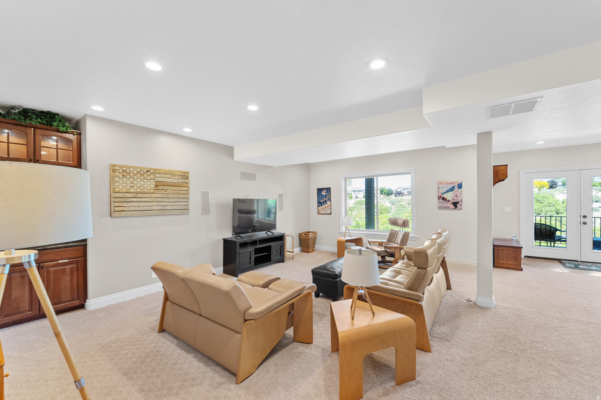 VILLAGE ON DIMPLE DELL CONDO - Residential